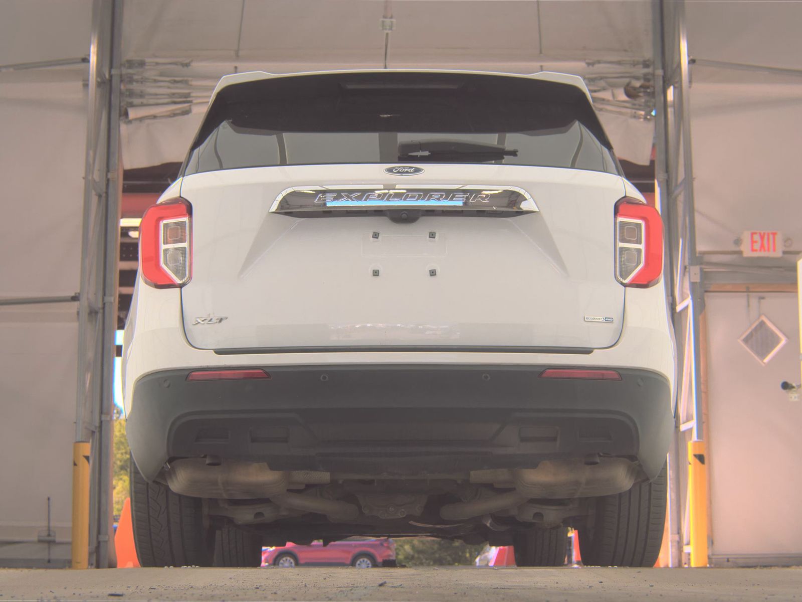 FORD EXPLORER - 8