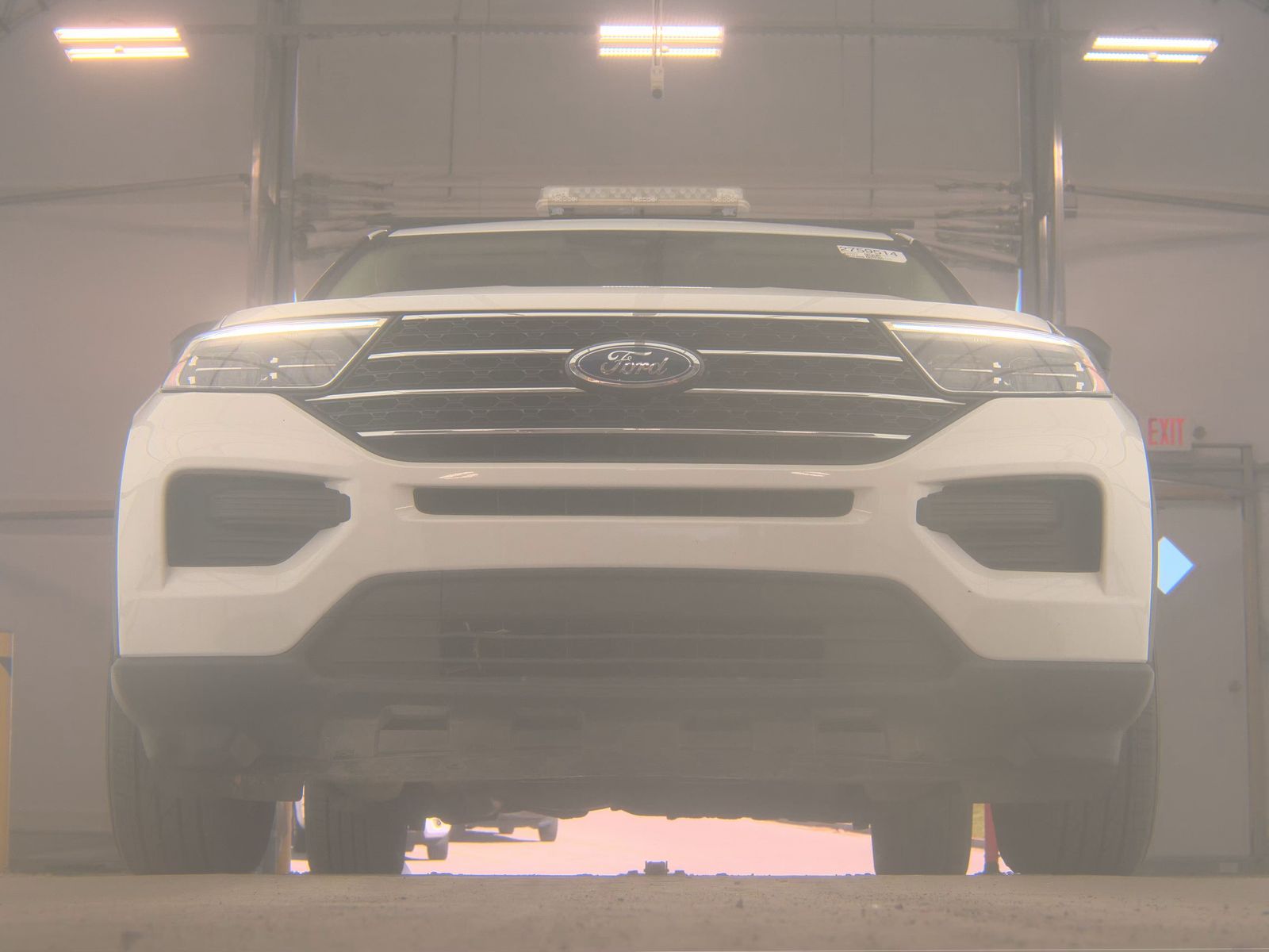 FORD EXPLORER - 4