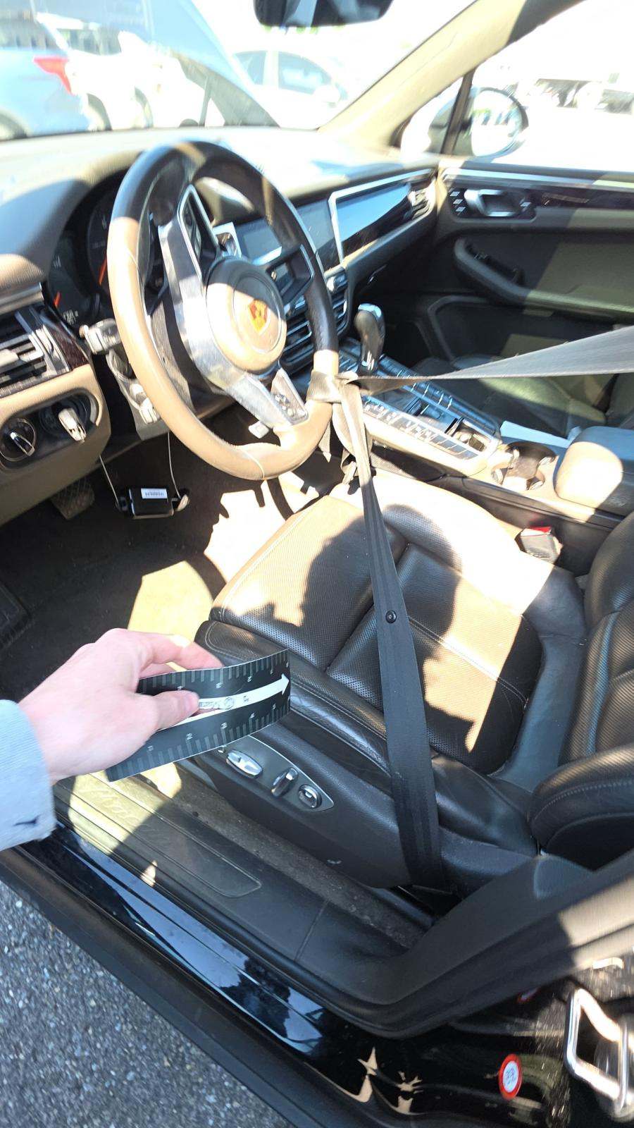 2021 Porsche Macan Base AWD