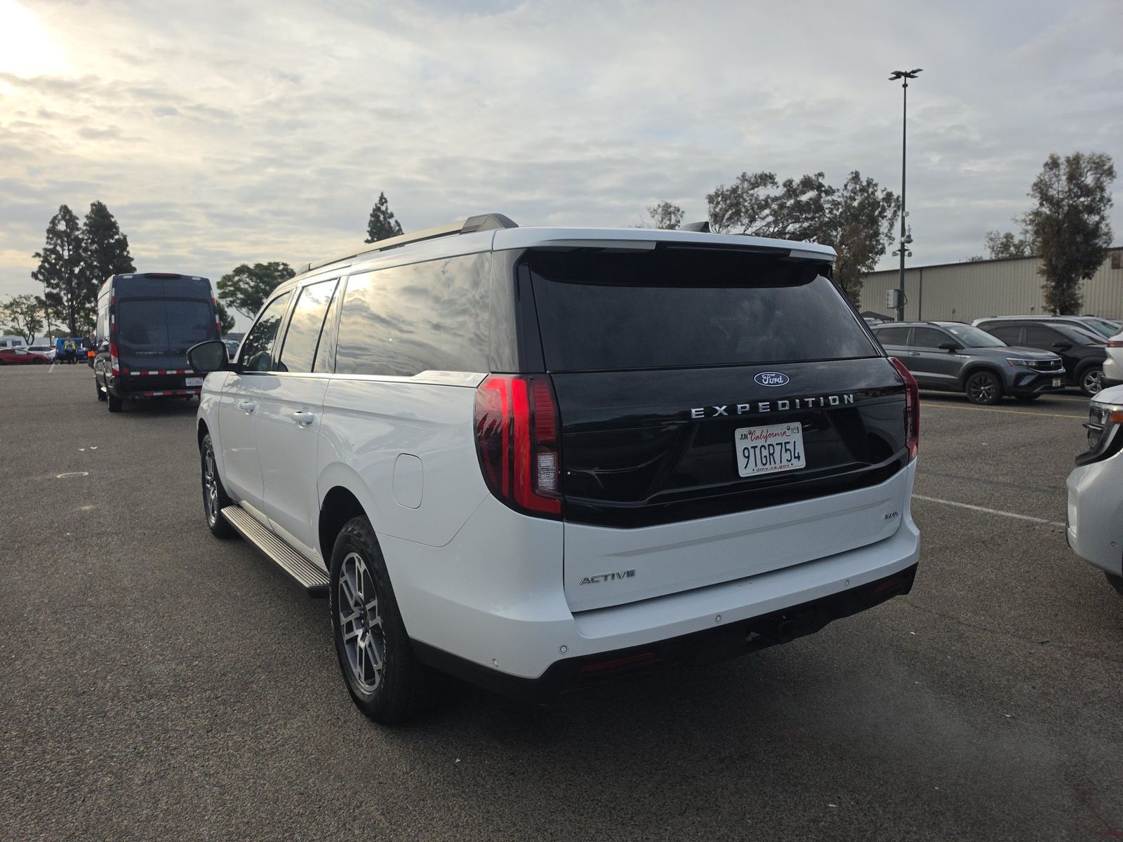 FORD EXPEDITION MAX - 7