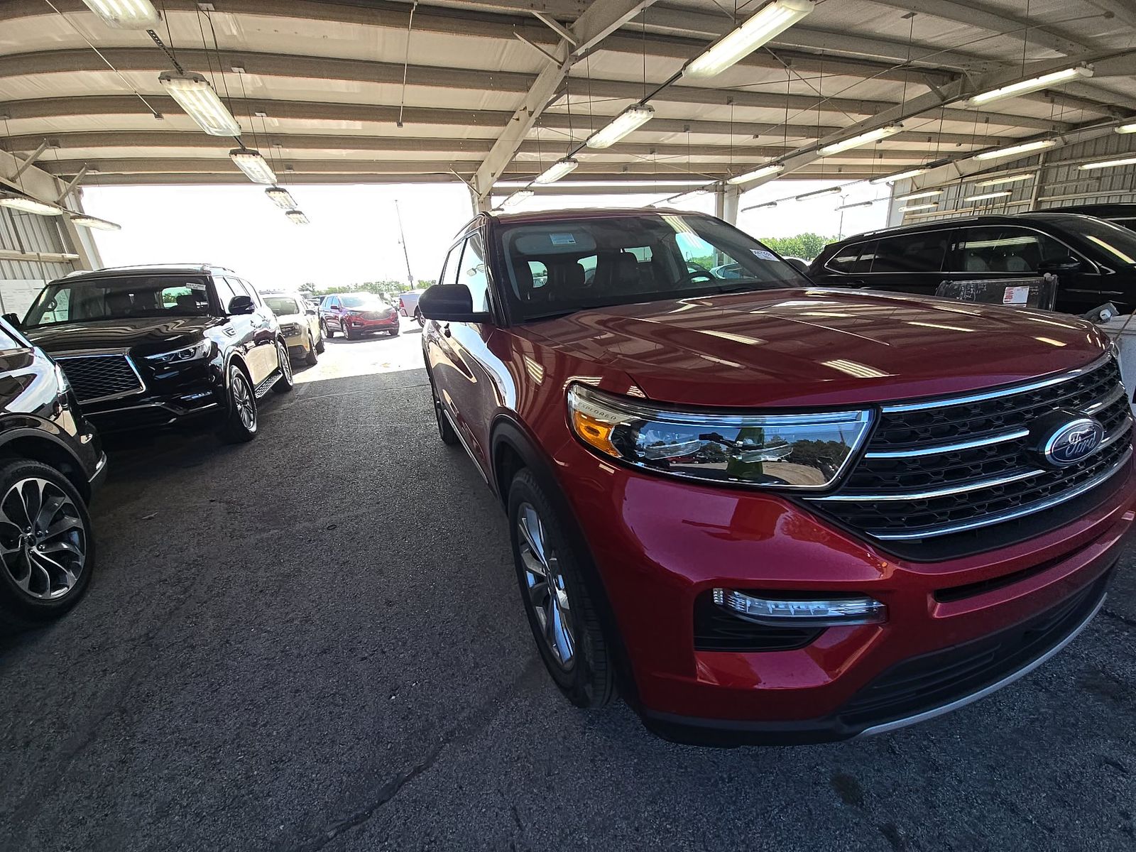 FORD EXPLORER - 4