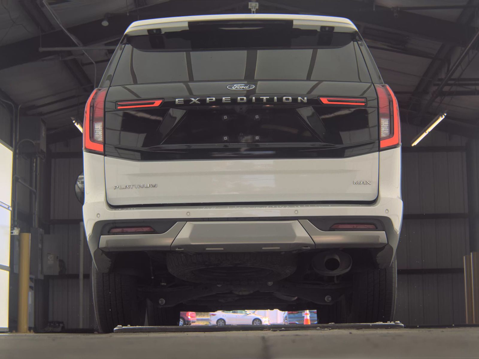 FORD EXPEDITION MAX - 8