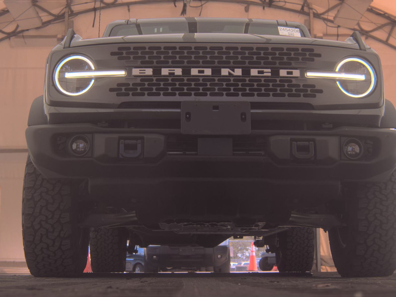 FORD BRONCO - 4