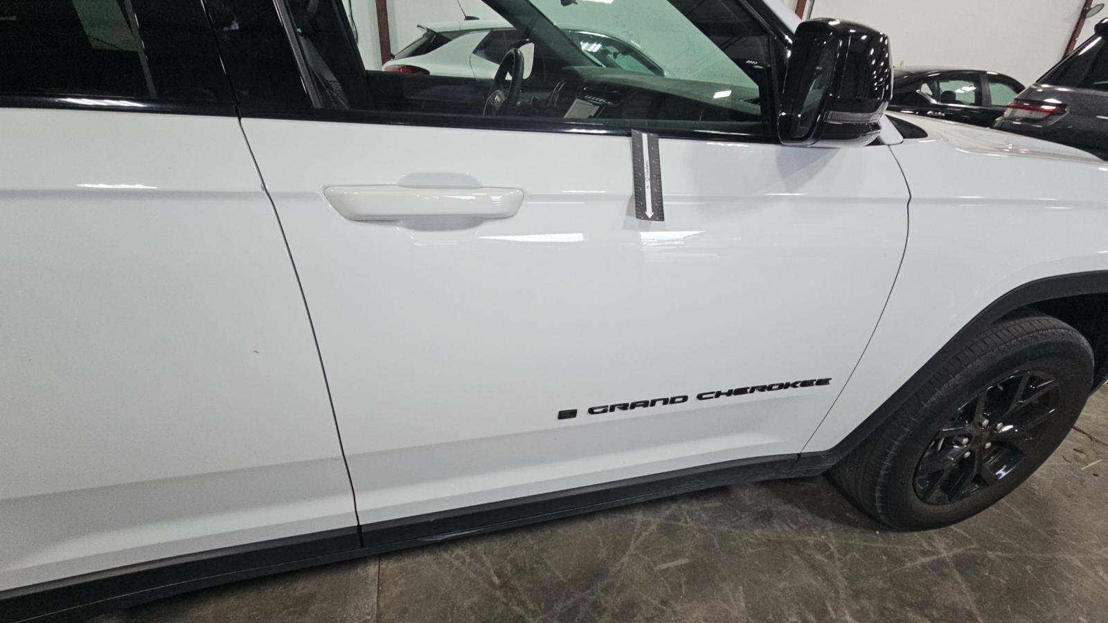 2024 Jeep Grand Cherokee Altitude RWD