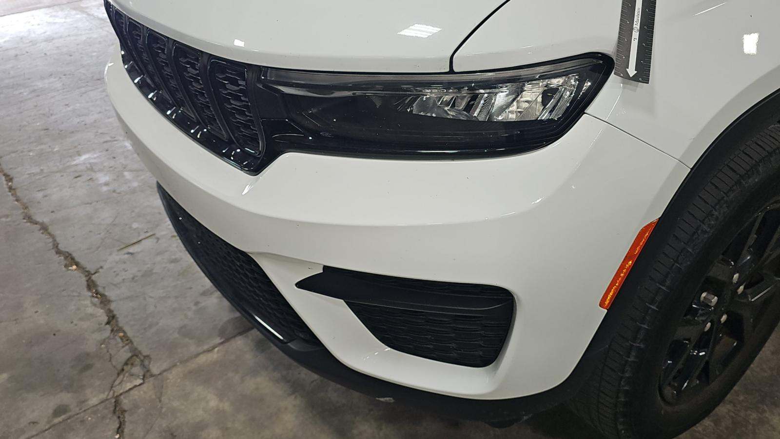 2024 Jeep Grand Cherokee Altitude RWD