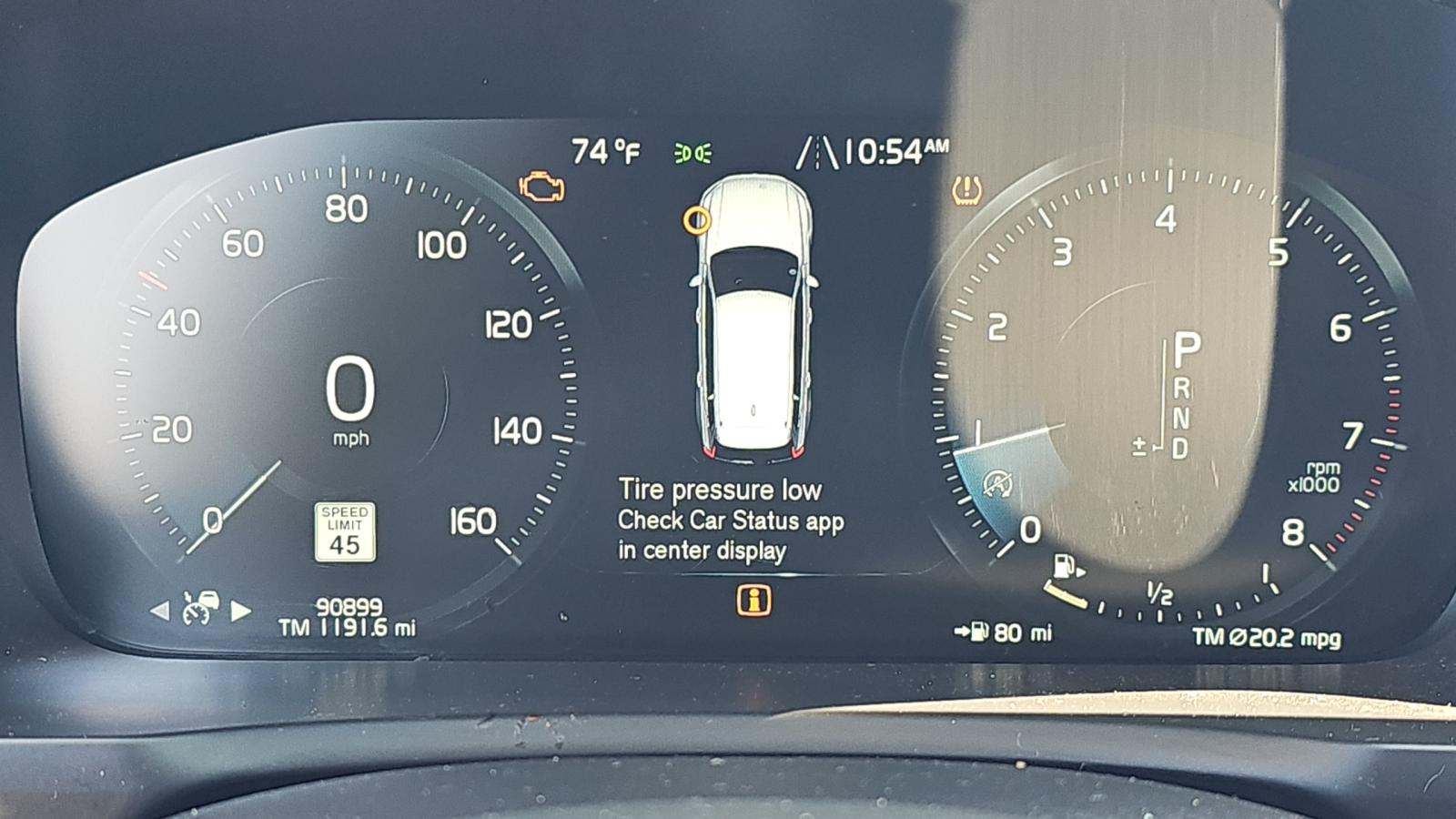 2019 Volvo XC90 T6 Momentum AWD