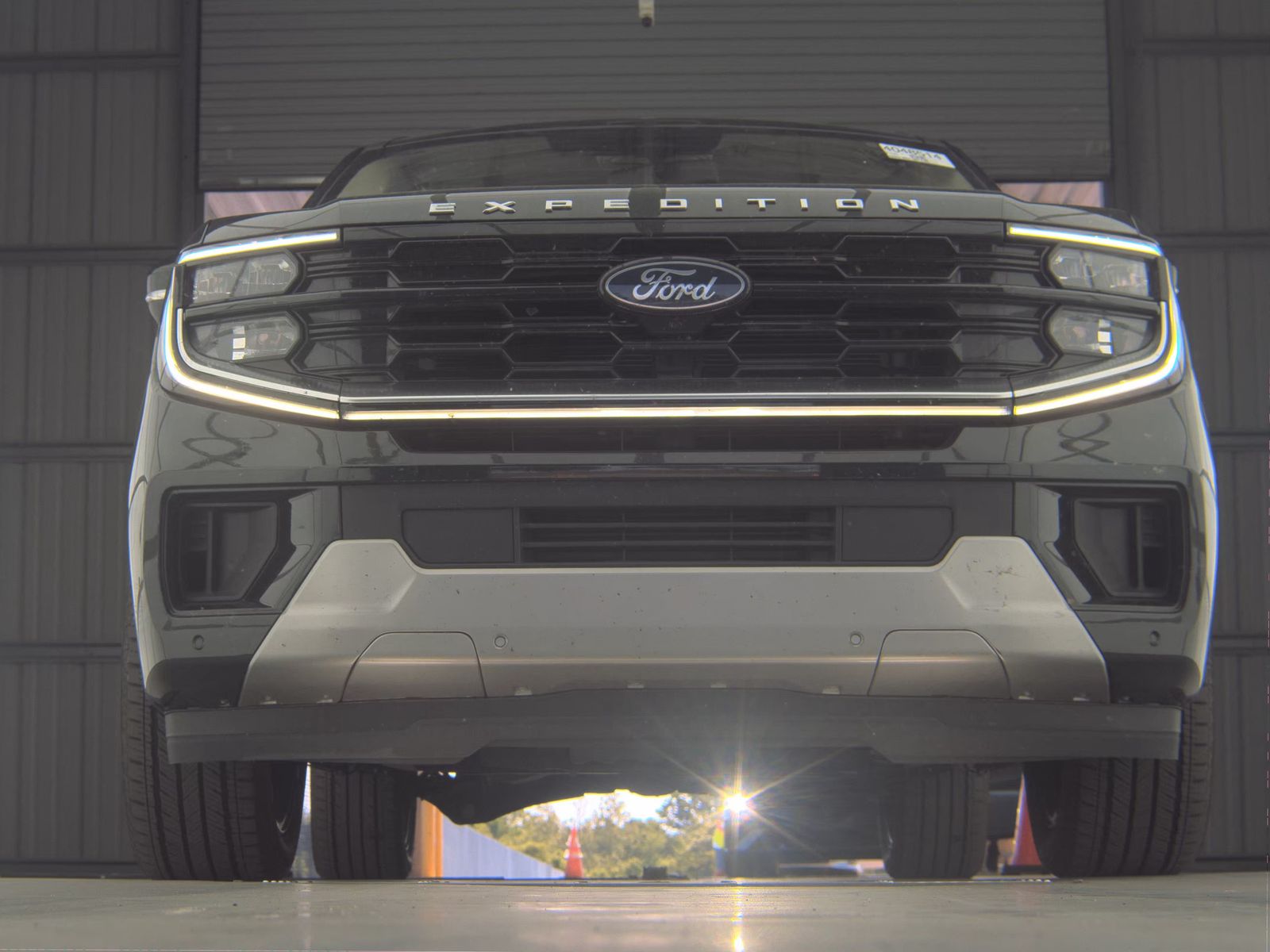 FORD EXPEDITION MAX - 4
