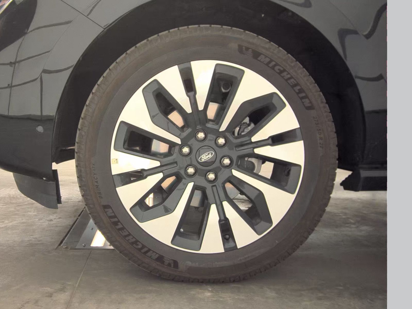 FORD EXPEDITION MAX - 10