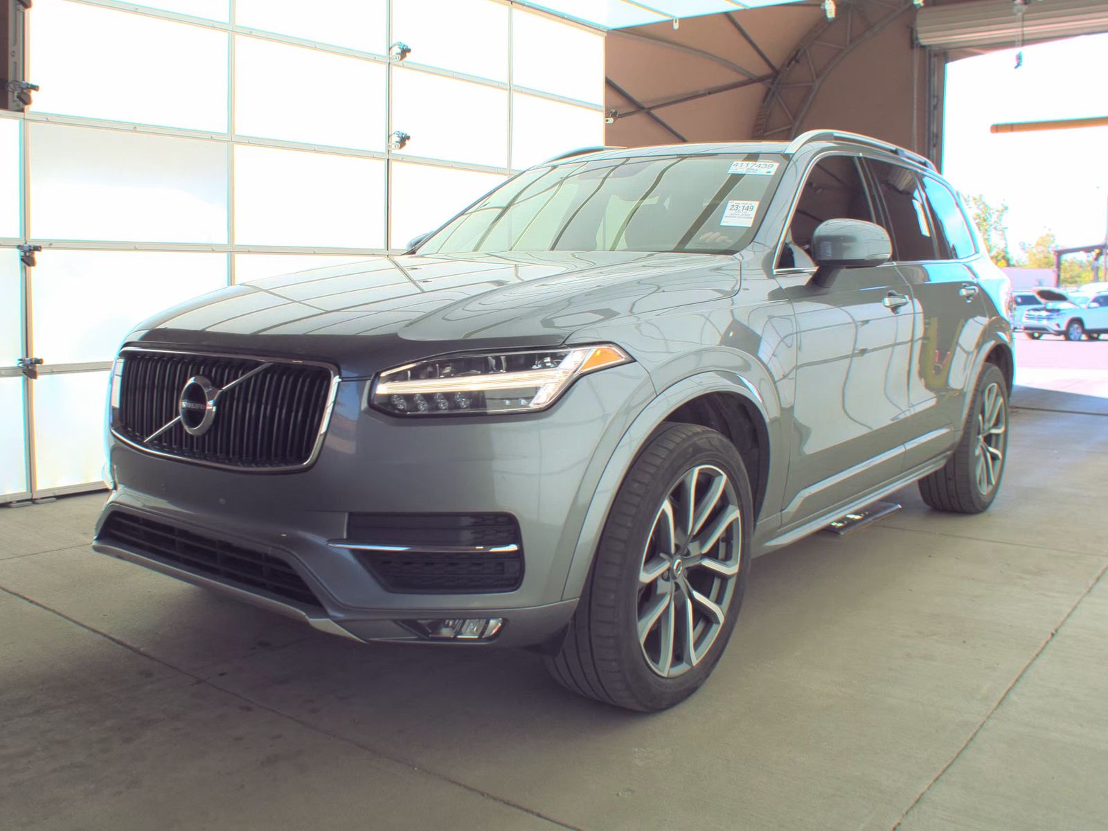2019 Volvo XC90 T6 Momentum AWD