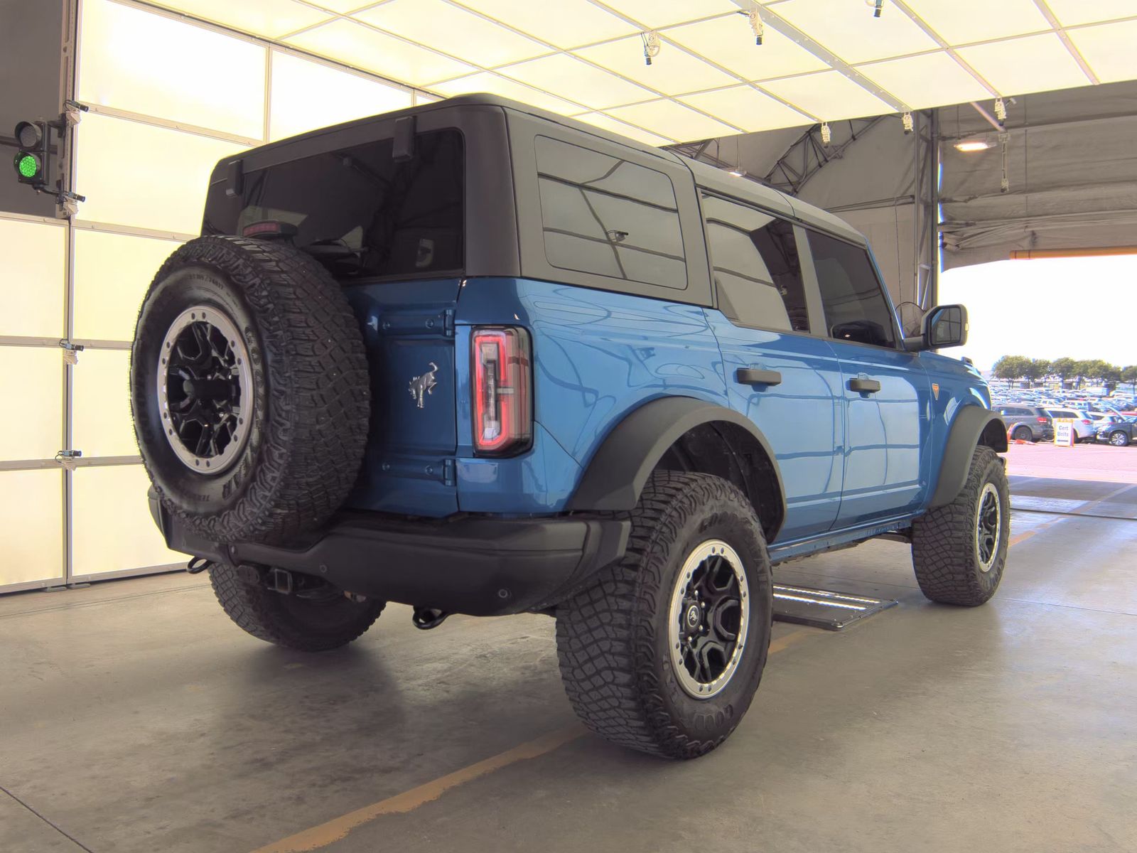 FORD BRONCO - 6
