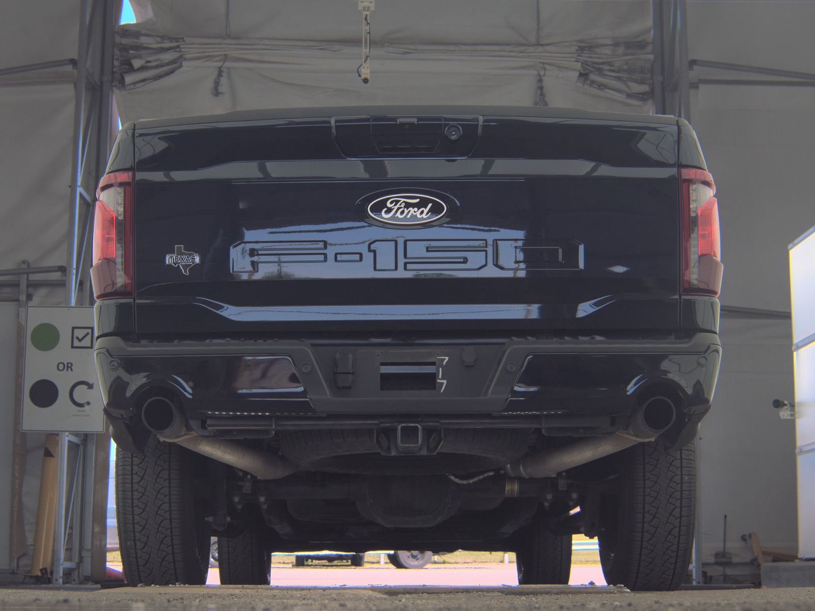 FORD F-150 - 8