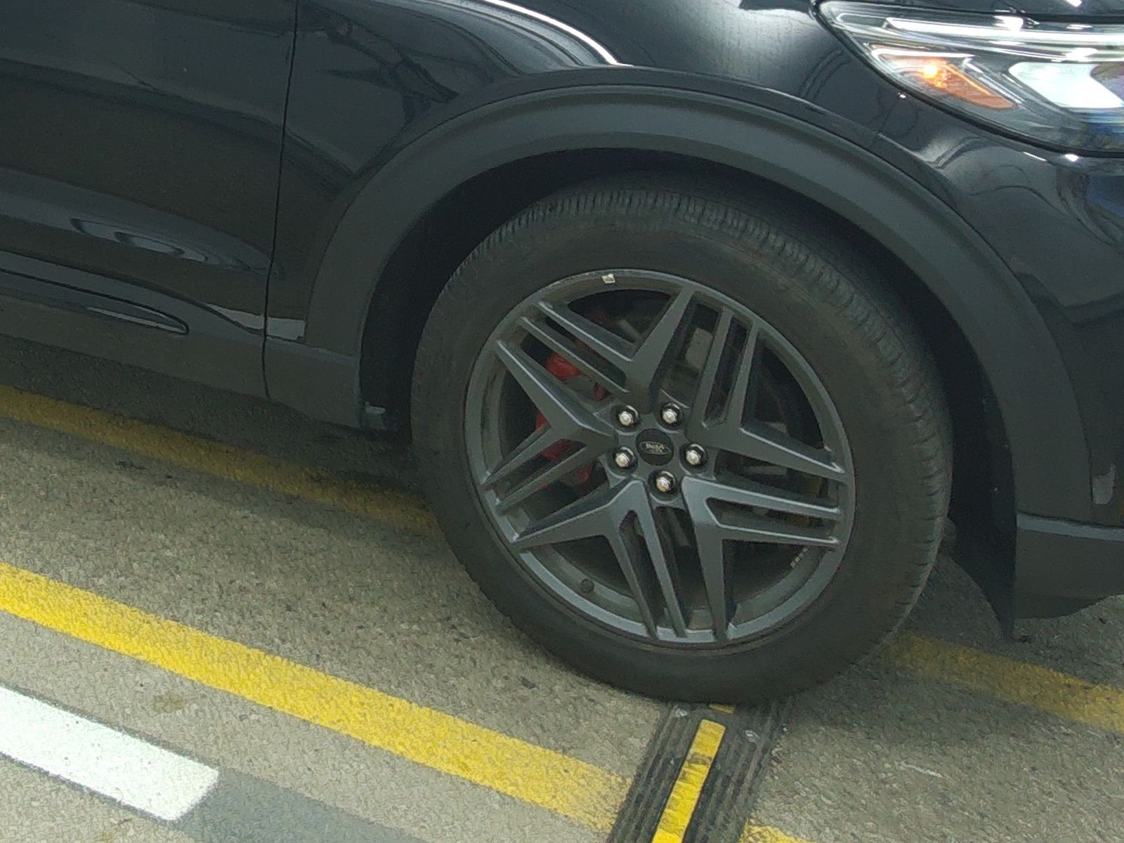 FORD EXPLORER - 9