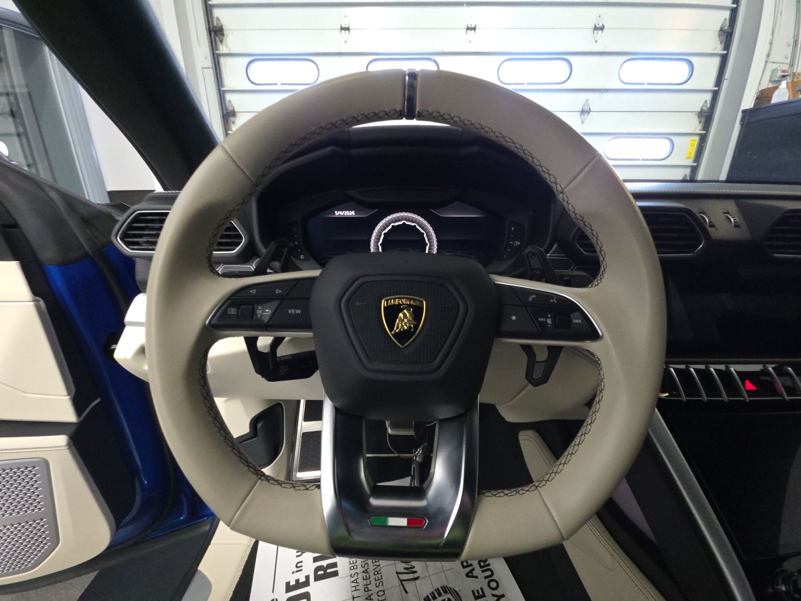 2019 Lamborghini Urus Base AWD