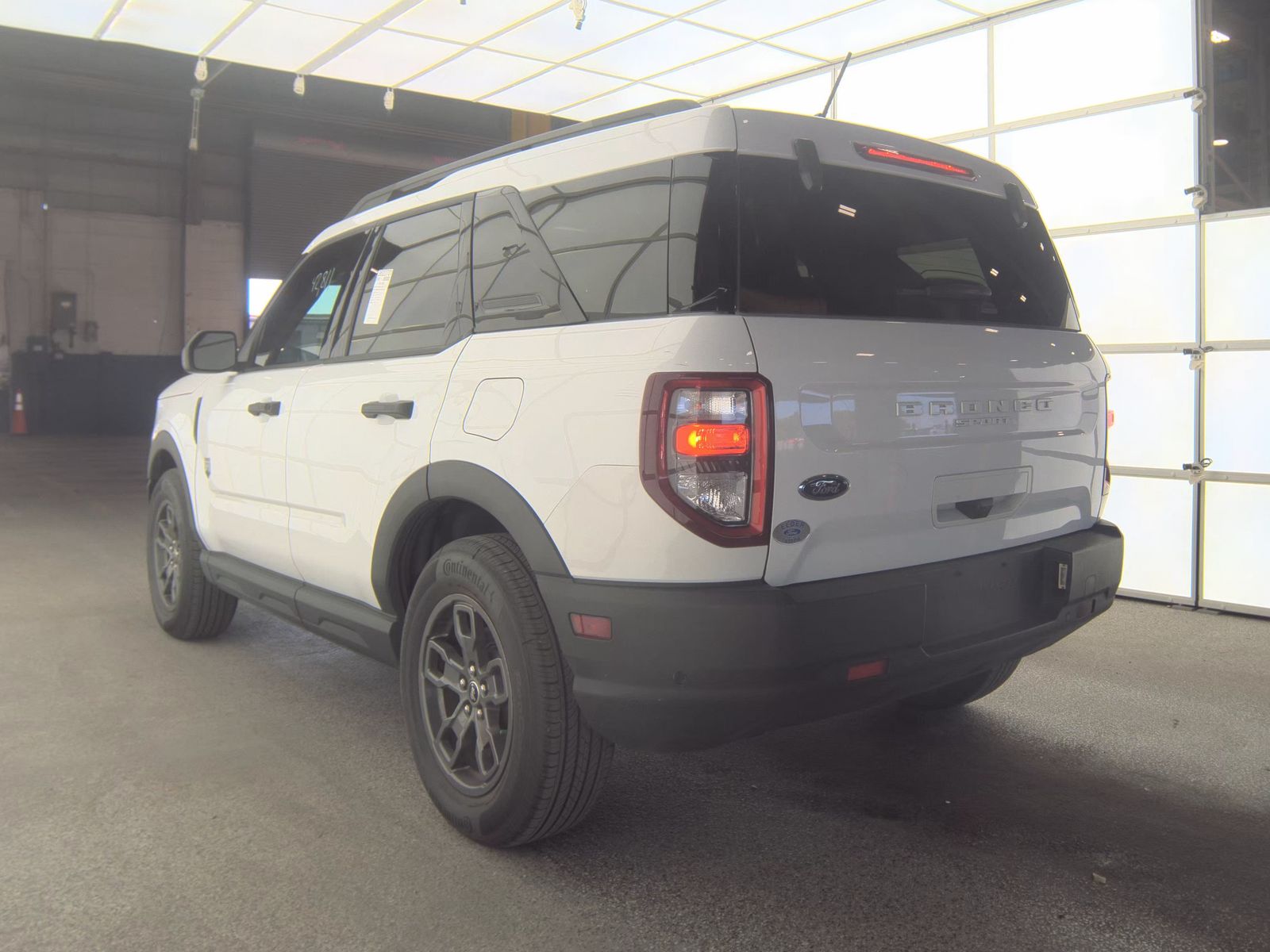 FORD BRONCO - 9