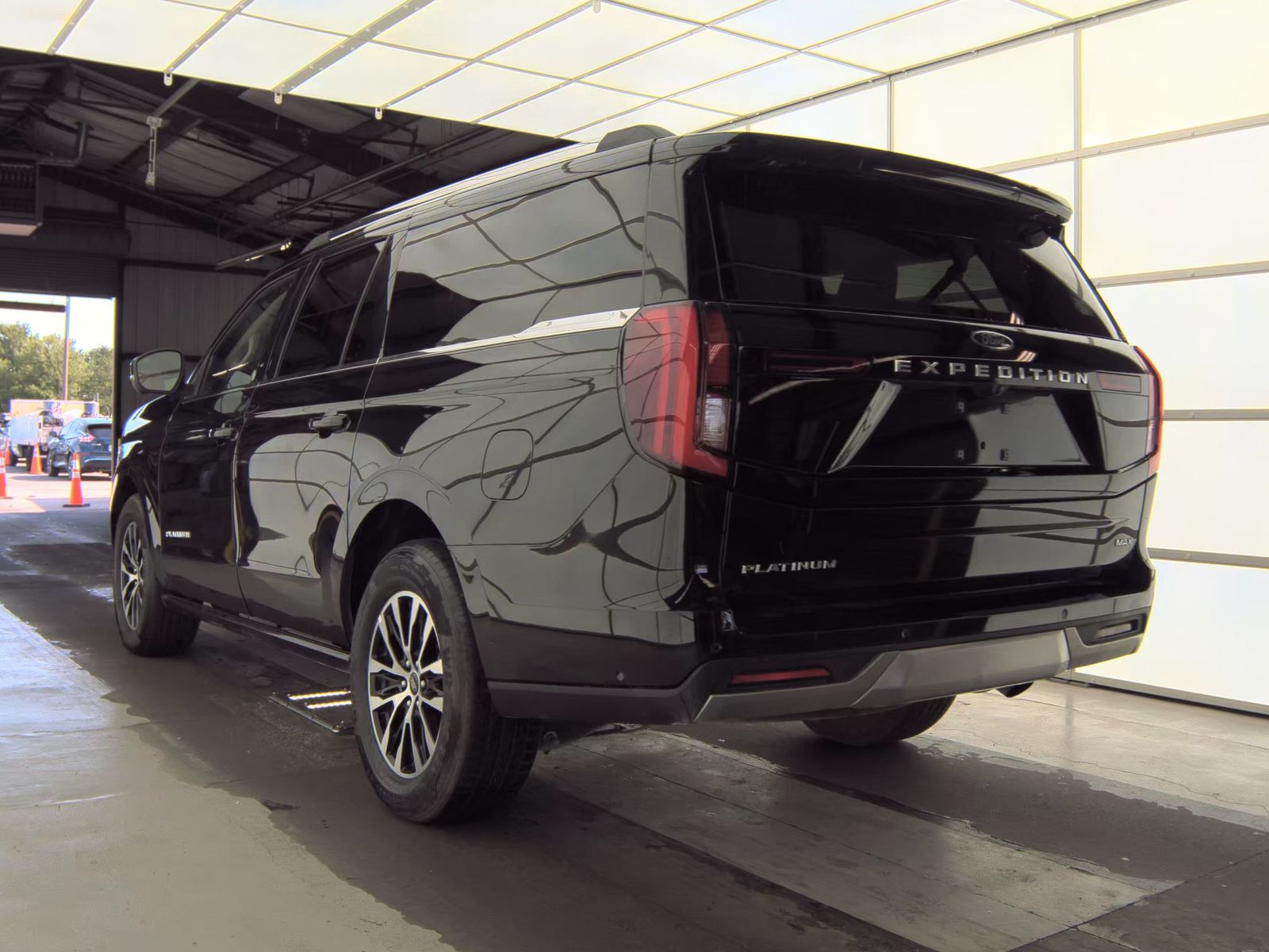FORD EXPEDITION MAX - 9