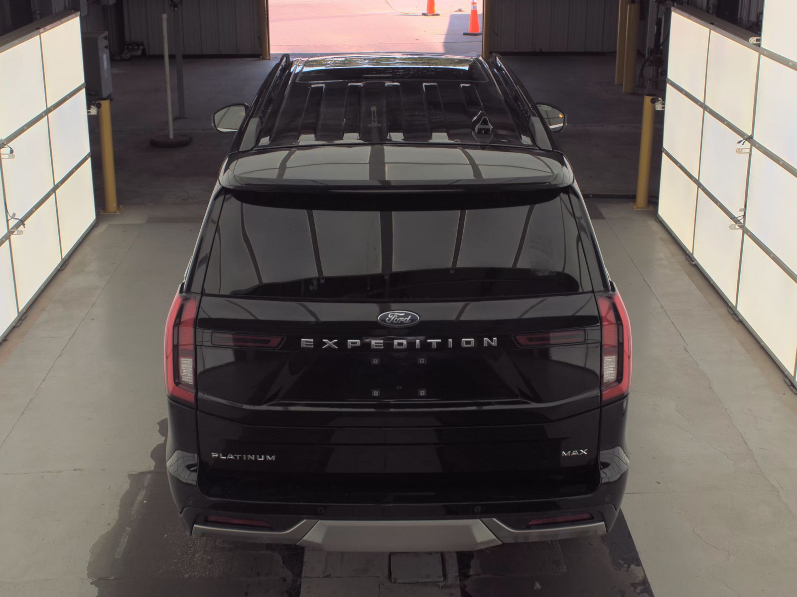 FORD EXPEDITION MAX - 7