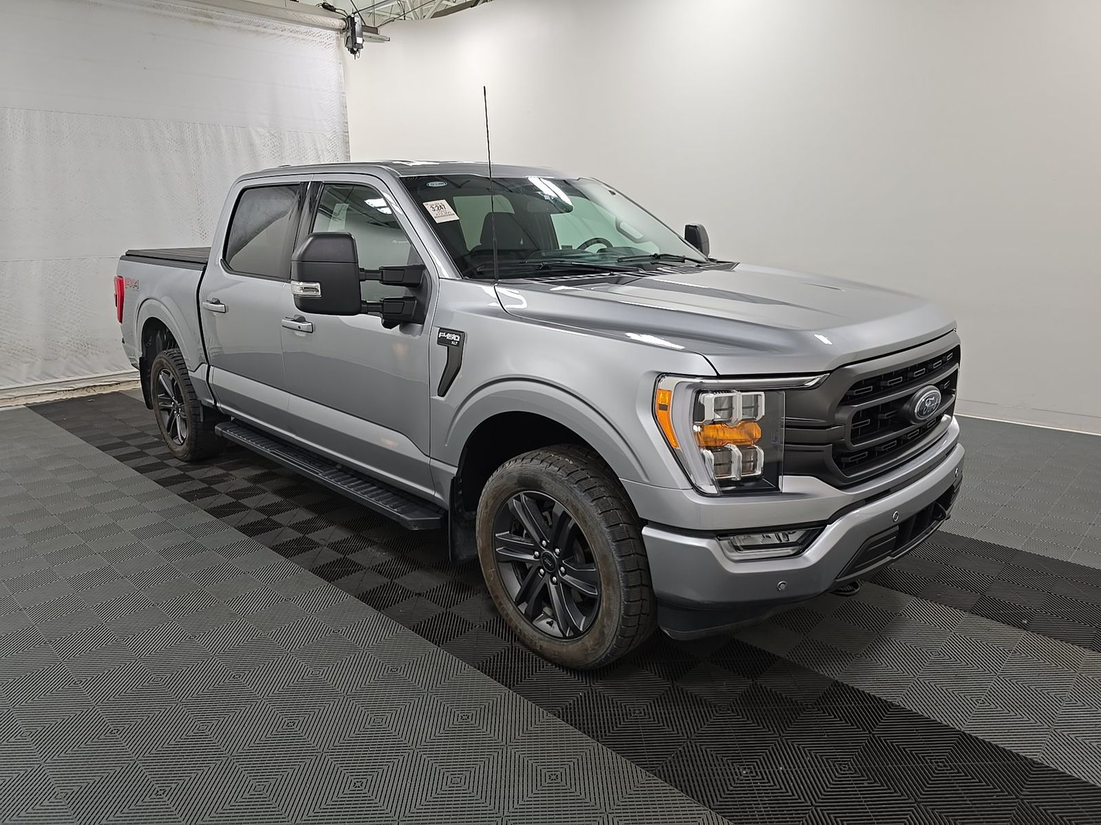 FORD F-150 - 4