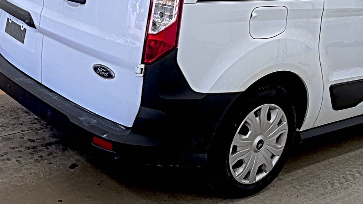 FORD TRANSIT CONNECT - 10
