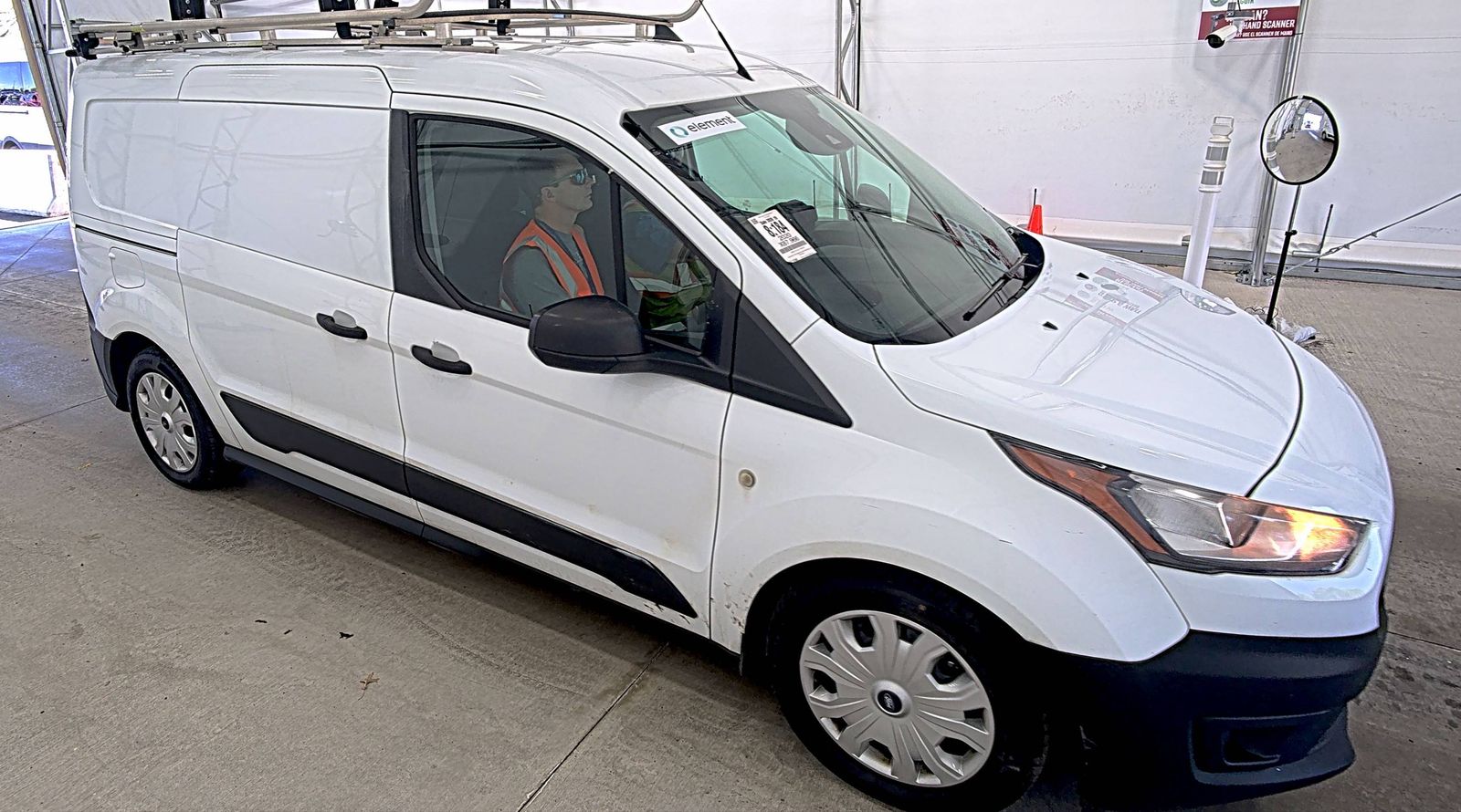 FORD TRANSIT CONNECT - 4