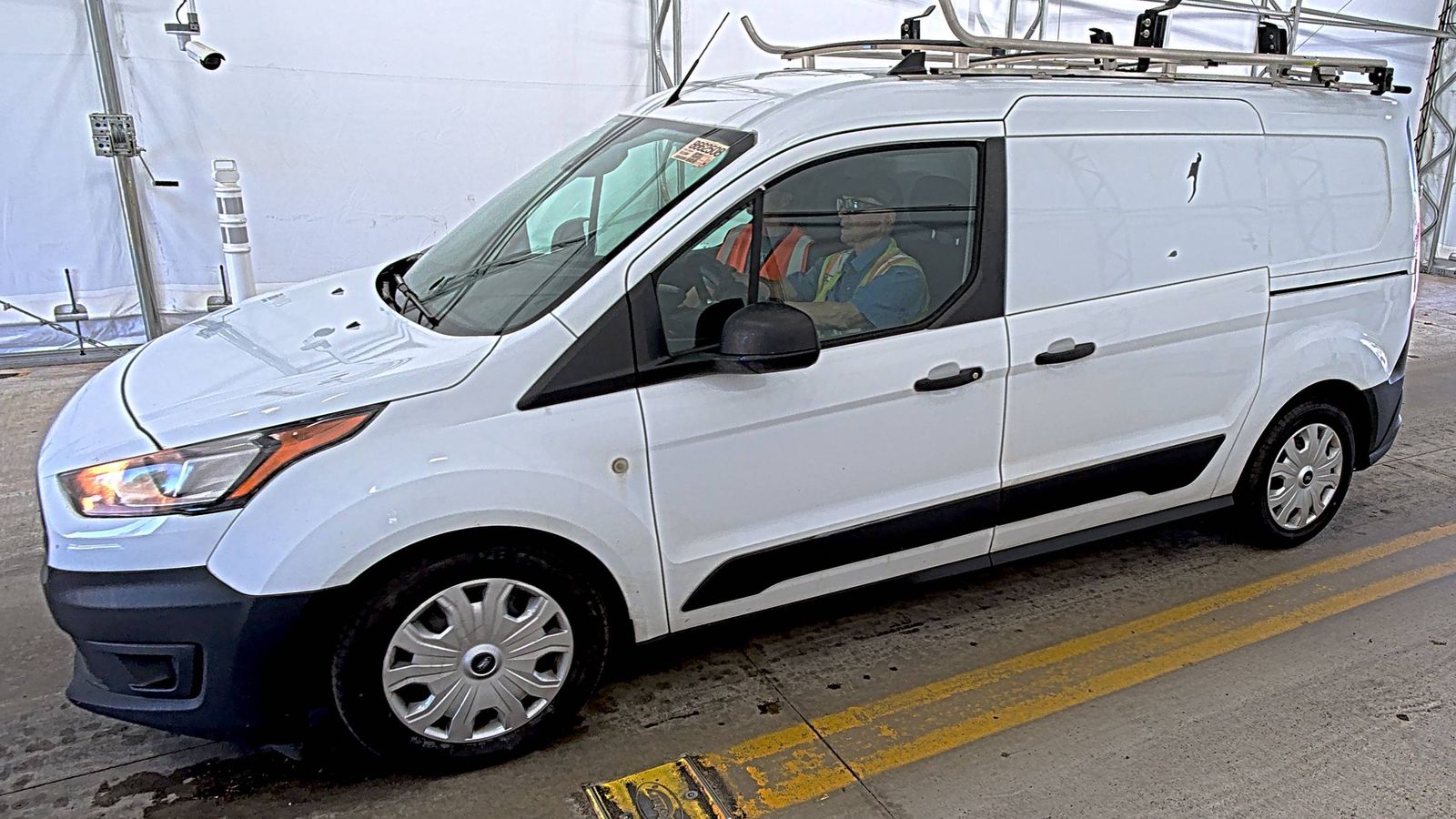 FORD TRANSIT CONNECT - 1