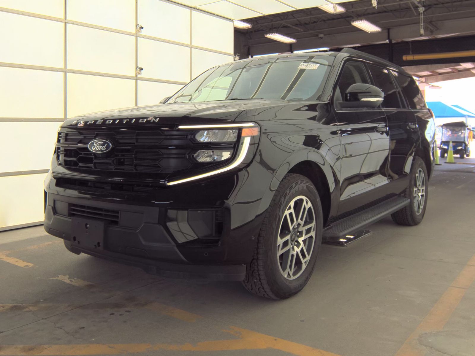 FORD EXPEDITION - 1