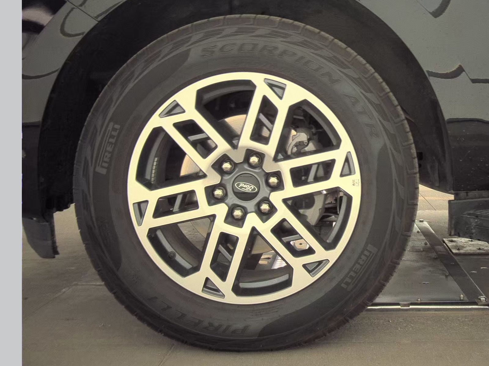 FORD EXPEDITION - 10