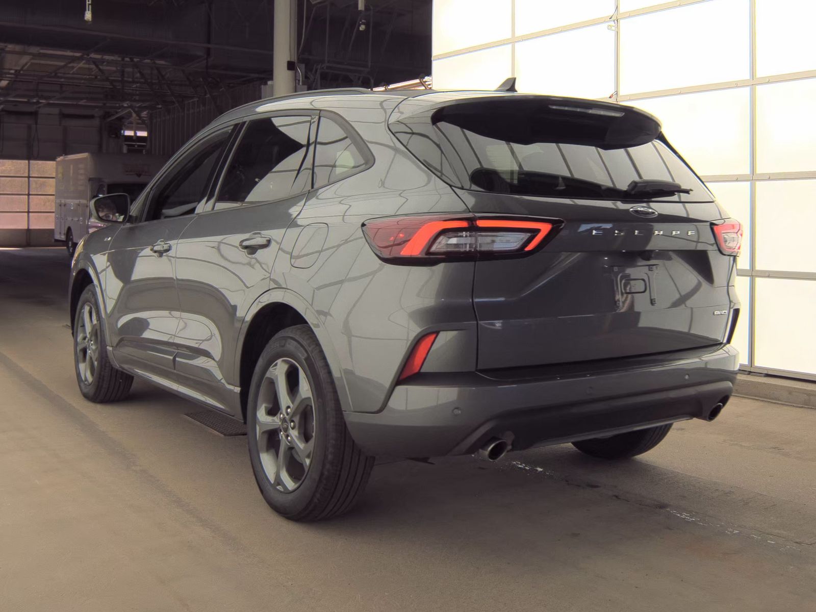 FORD ESCAPE - 9
