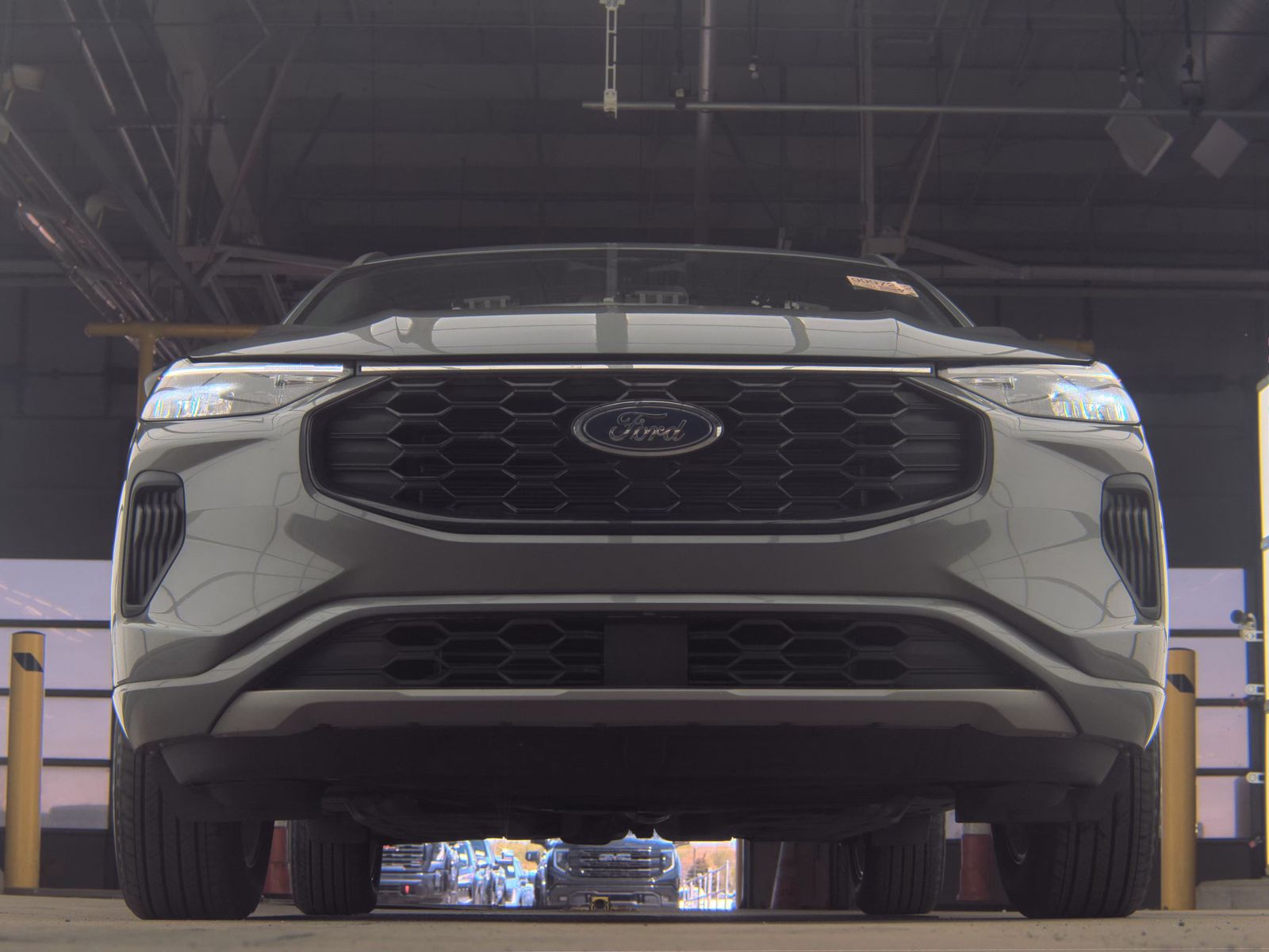FORD ESCAPE - 4