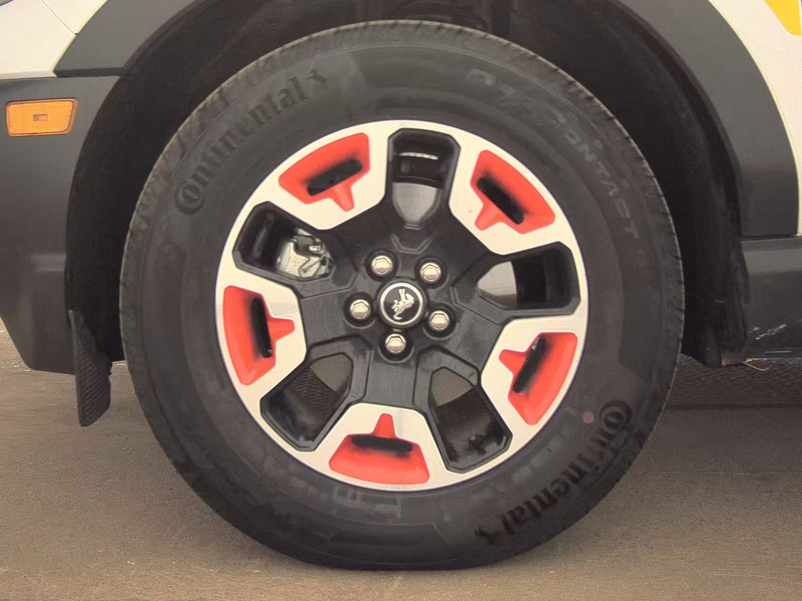 FORD BRONCO SPORT - 10