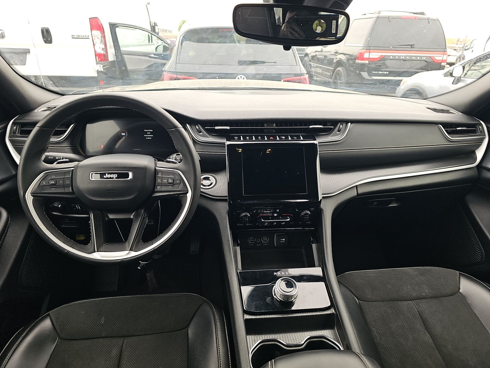 2024 Jeep Grand Cherokee Altitude RWD