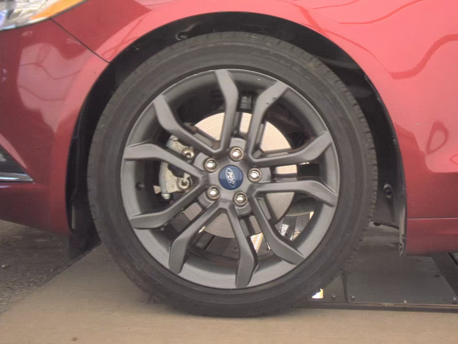 FORD FUSION - 10