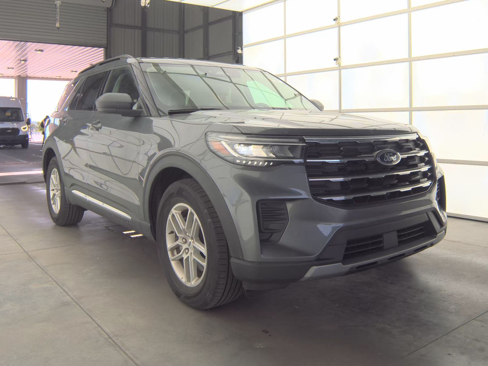 FORD EXPLORER - 5