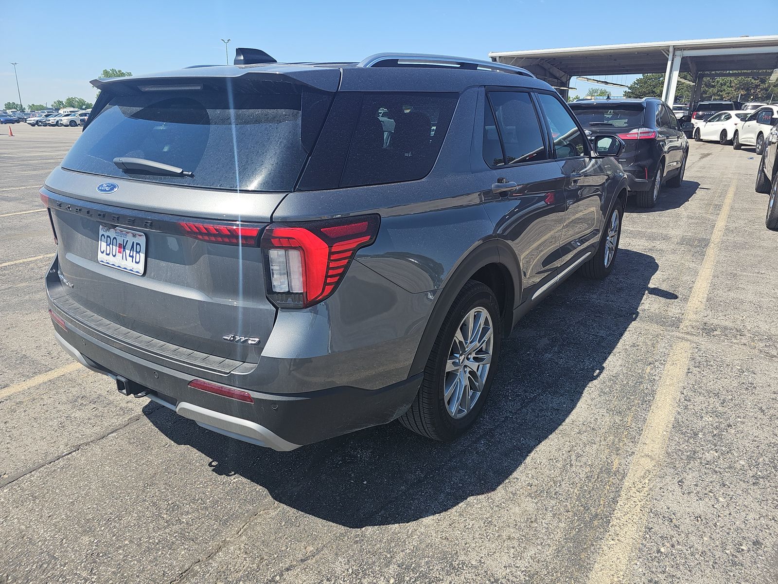 FORD EXPLORER - 5