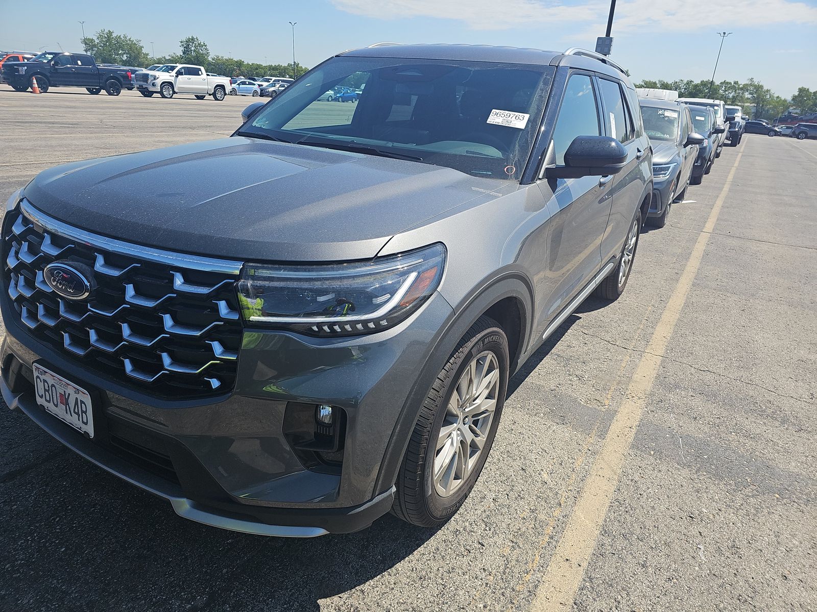 FORD EXPLORER - 1
