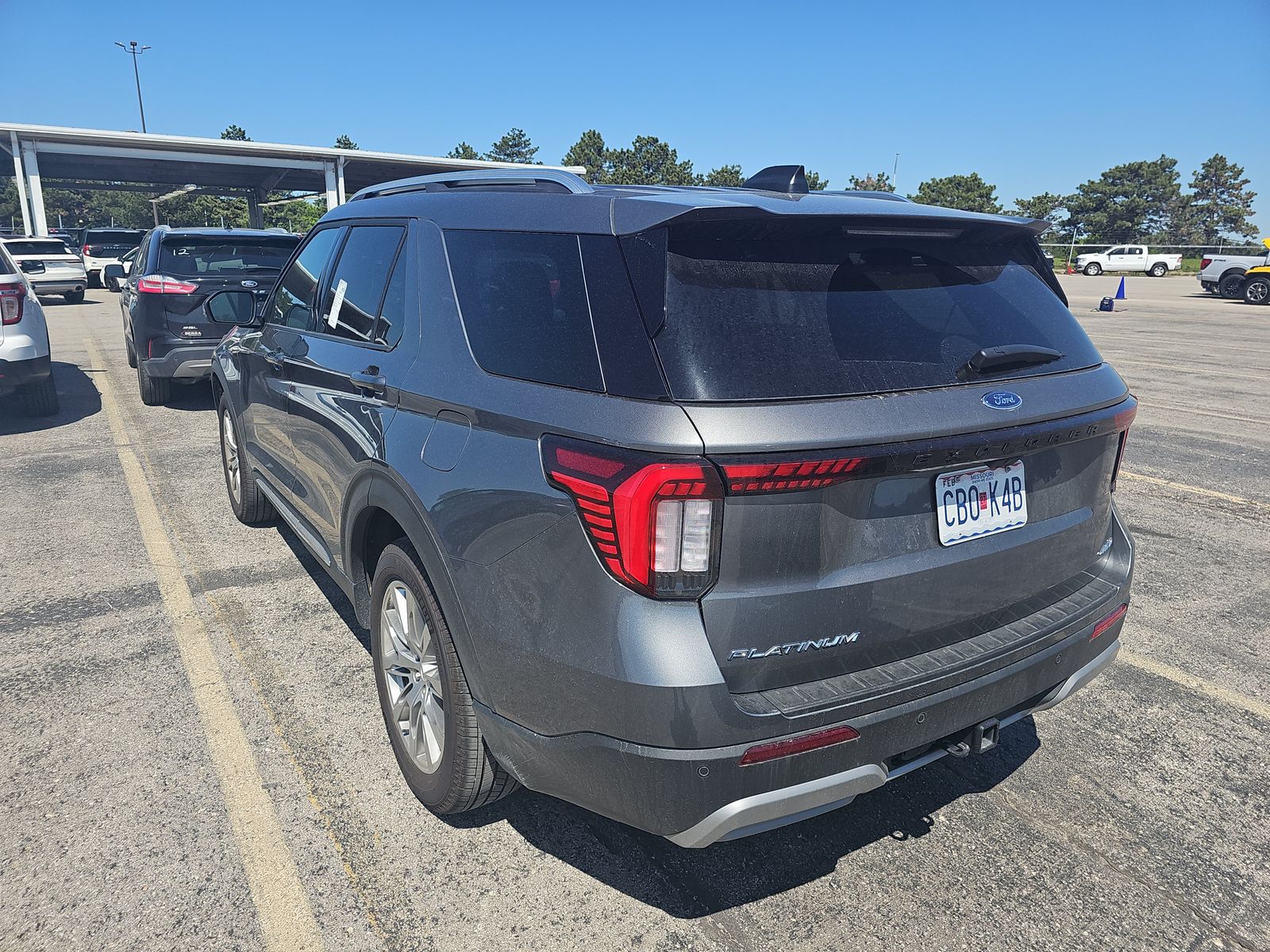 FORD EXPLORER - 7