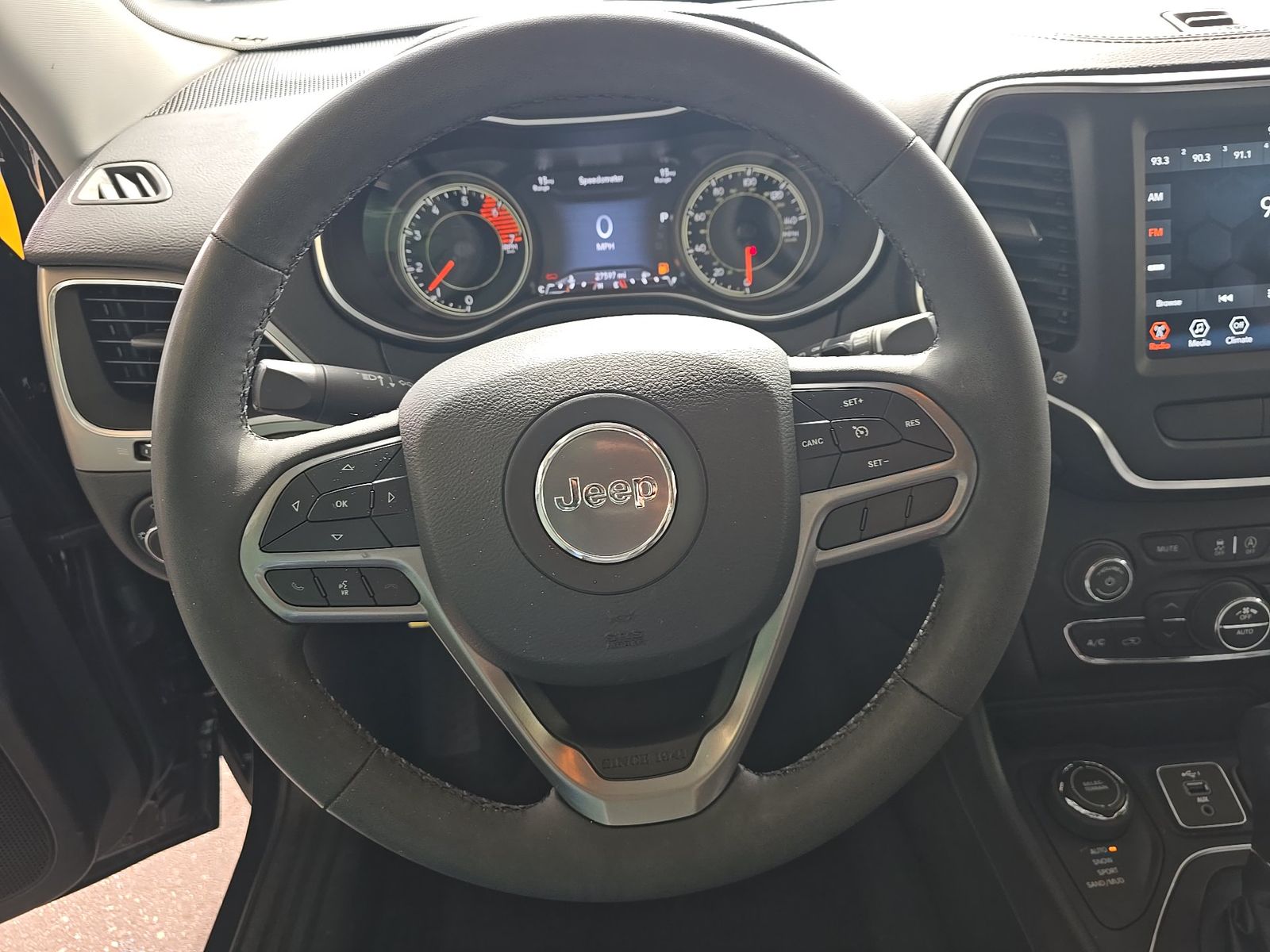 2022 Jeep Cherokee Latitude Lux AWD
