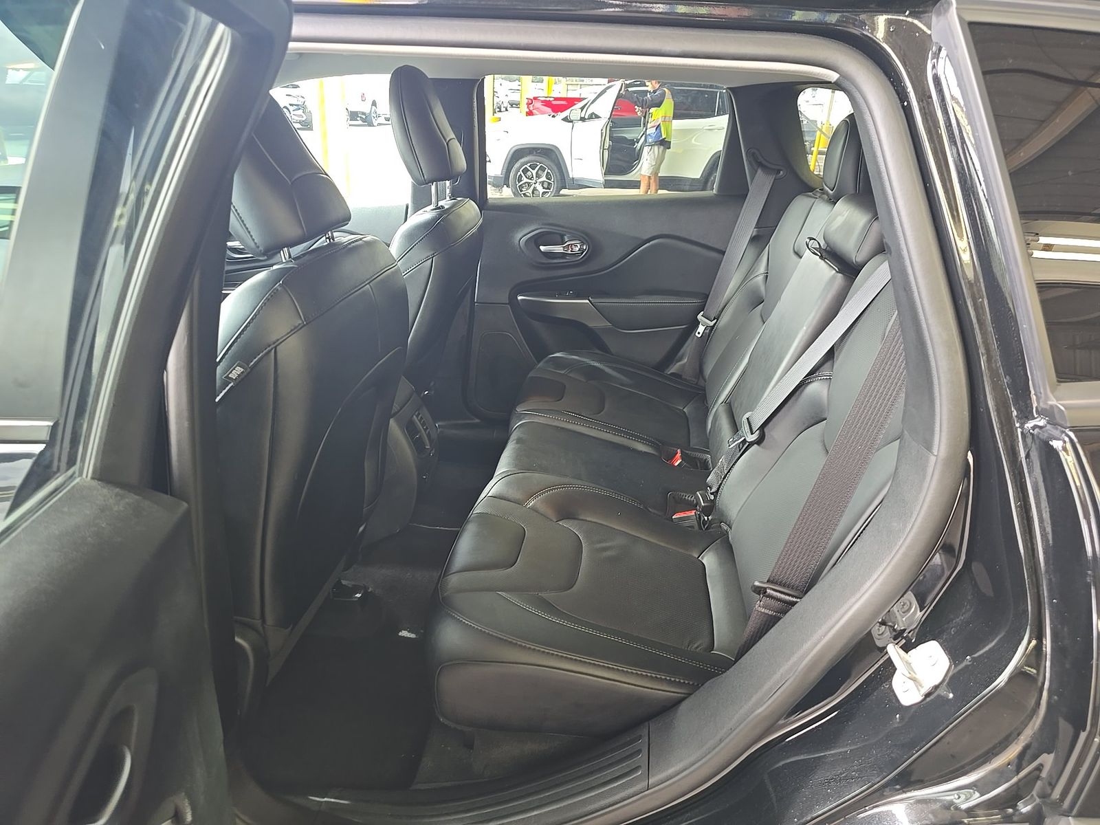 2022 Jeep Cherokee Latitude Lux AWD