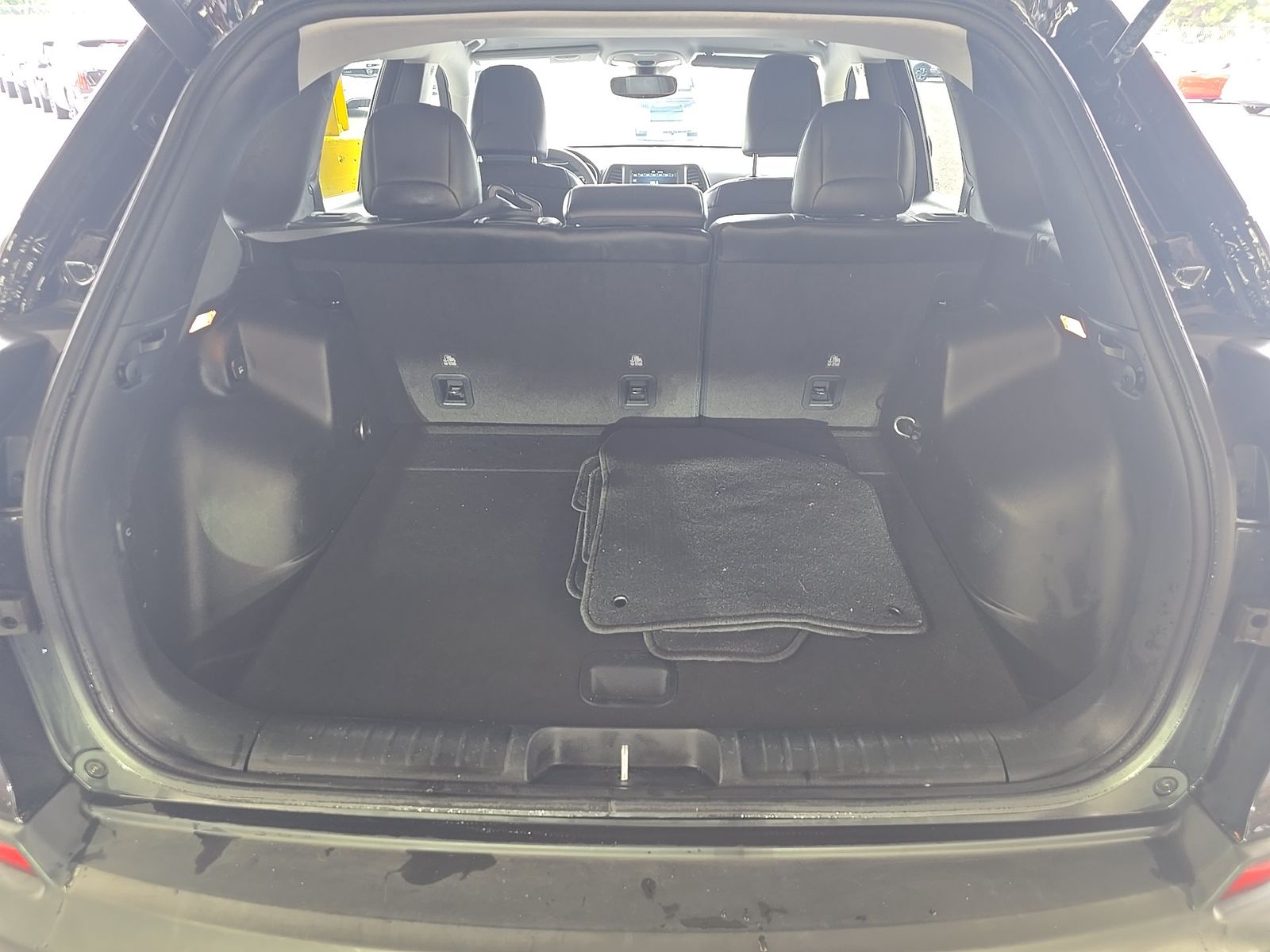 2022 Jeep Cherokee Latitude Lux AWD