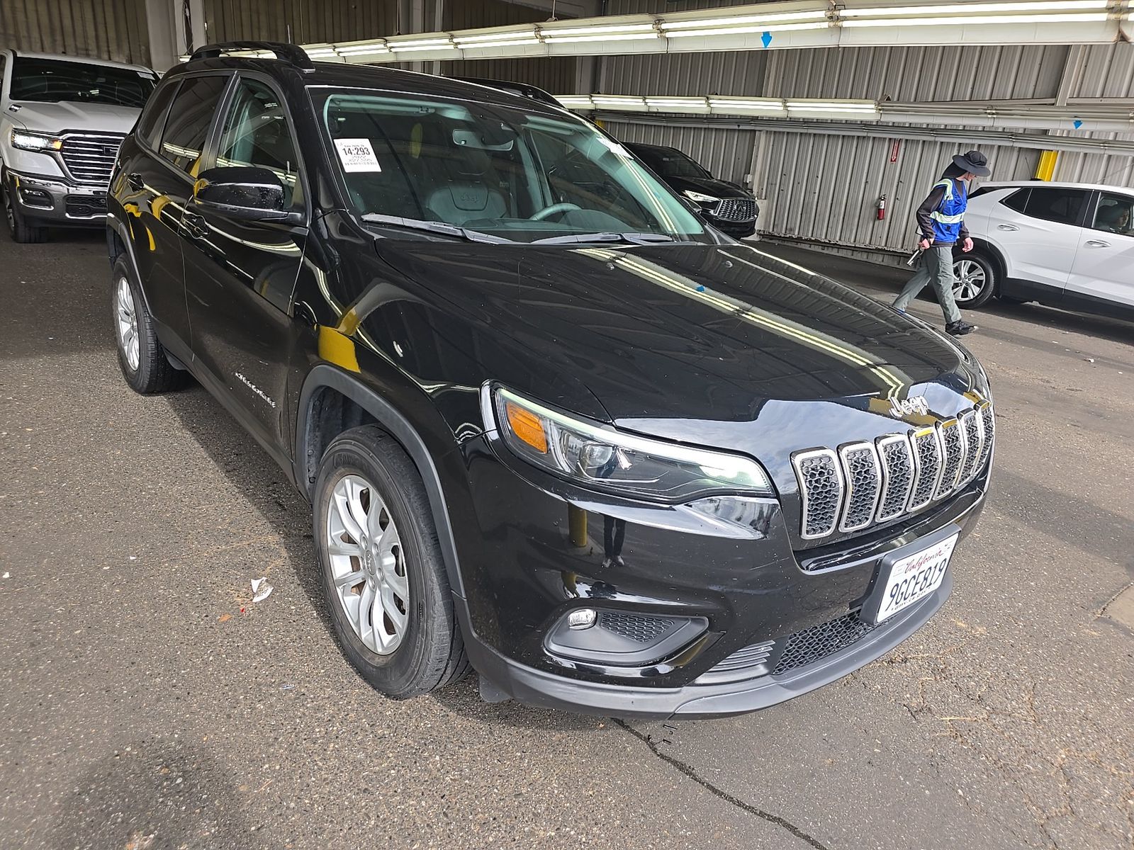 2022 Jeep Cherokee Latitude Lux AWD