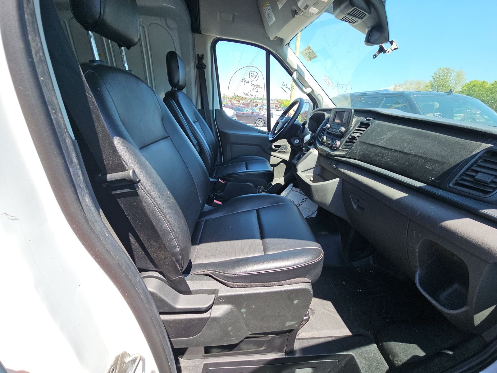 FORD TRANSIT 250 - 9