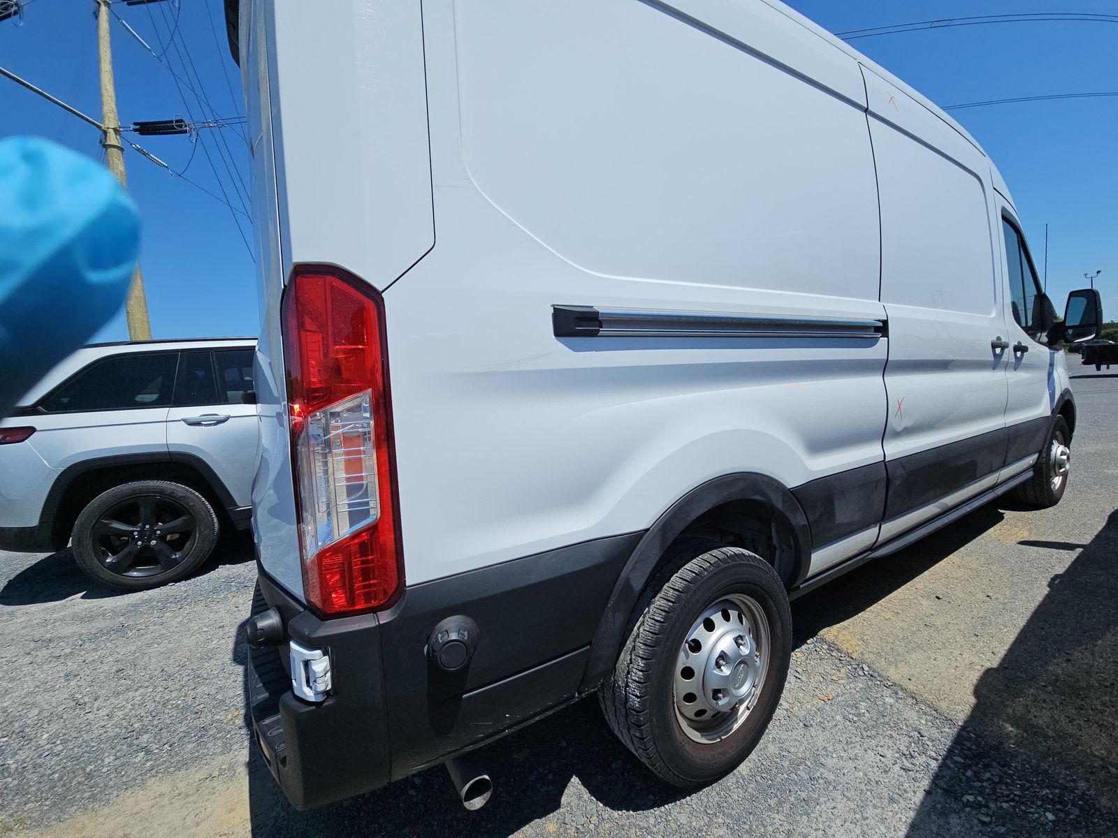 FORD TRANSIT 250 - 5