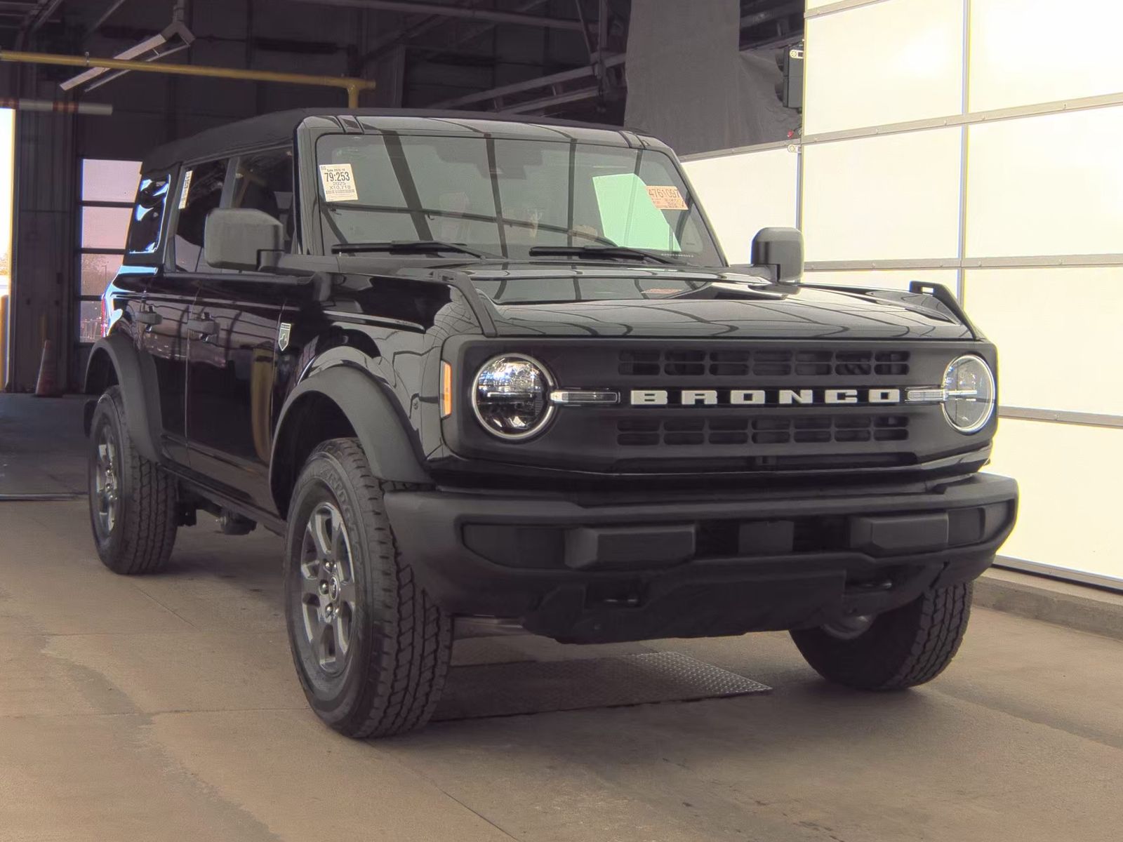 FORD BRONCO - 5
