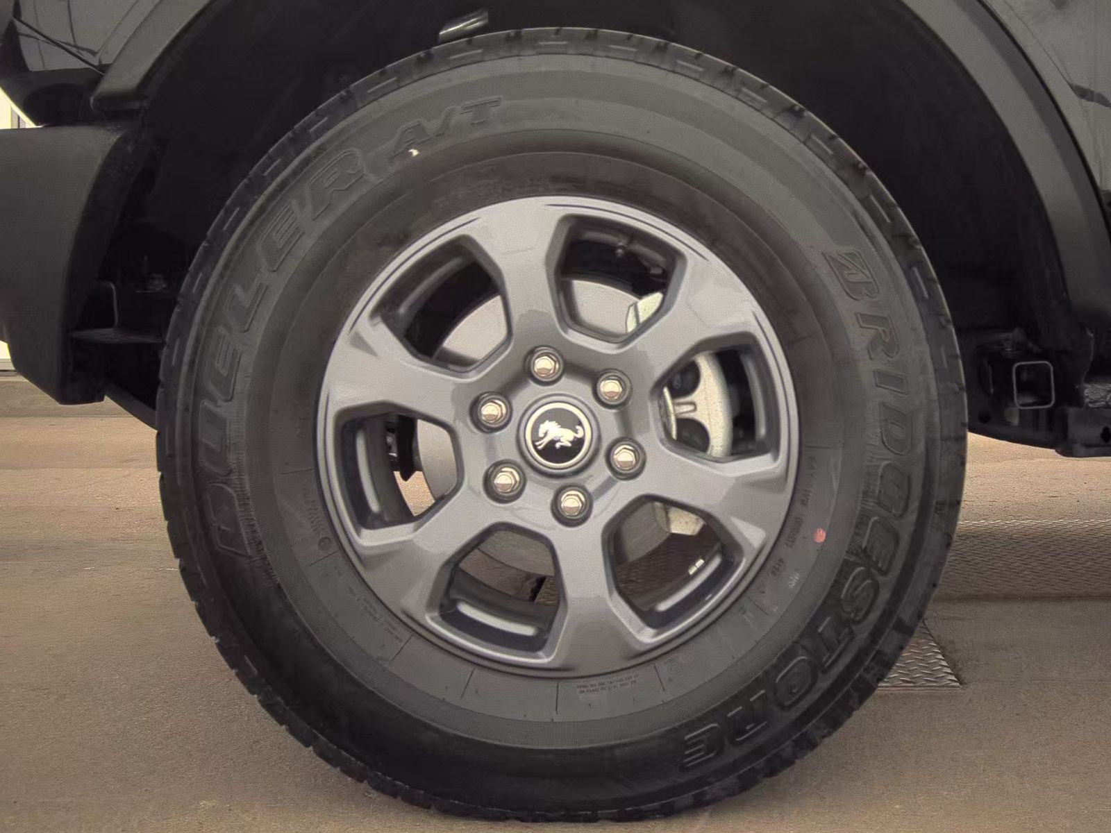 FORD BRONCO - 10