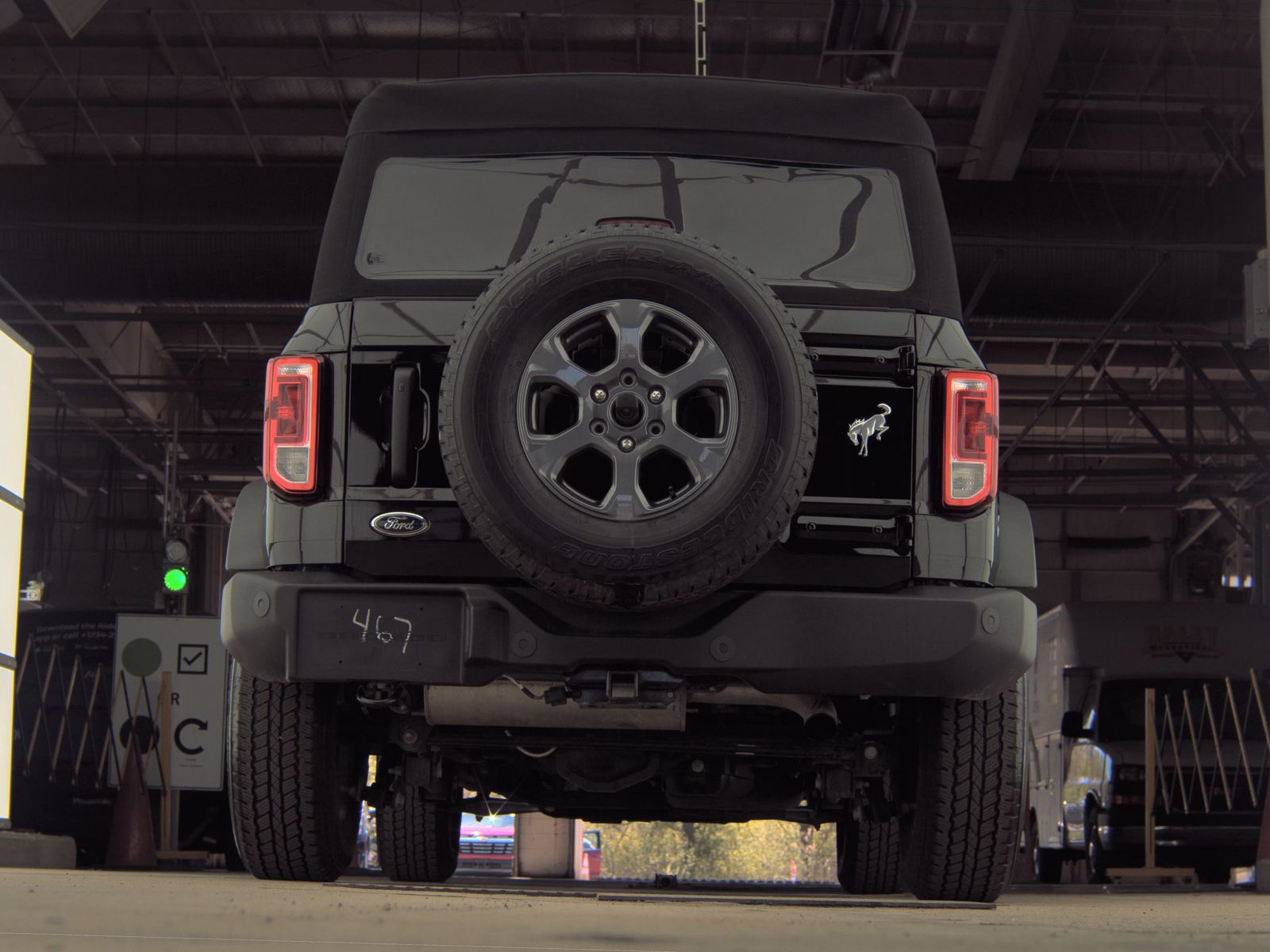 FORD BRONCO - 8