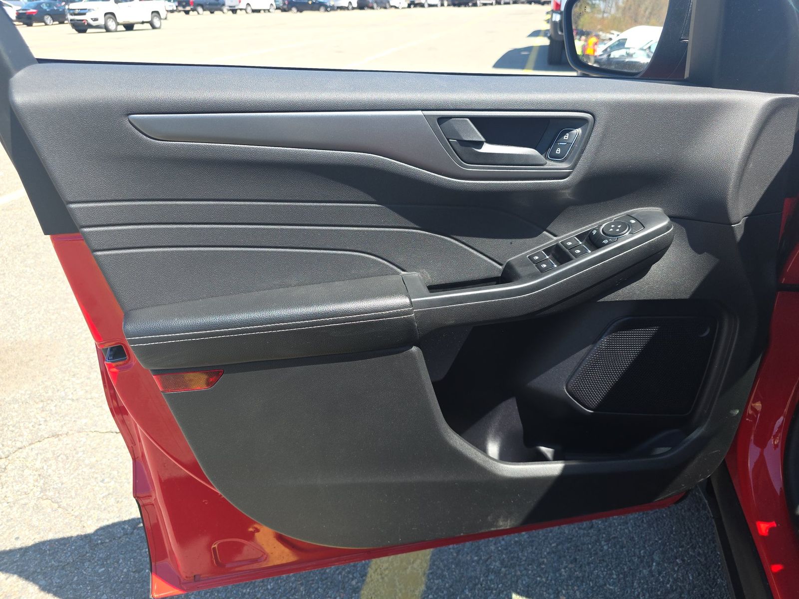 FORD ESCAPE - 10