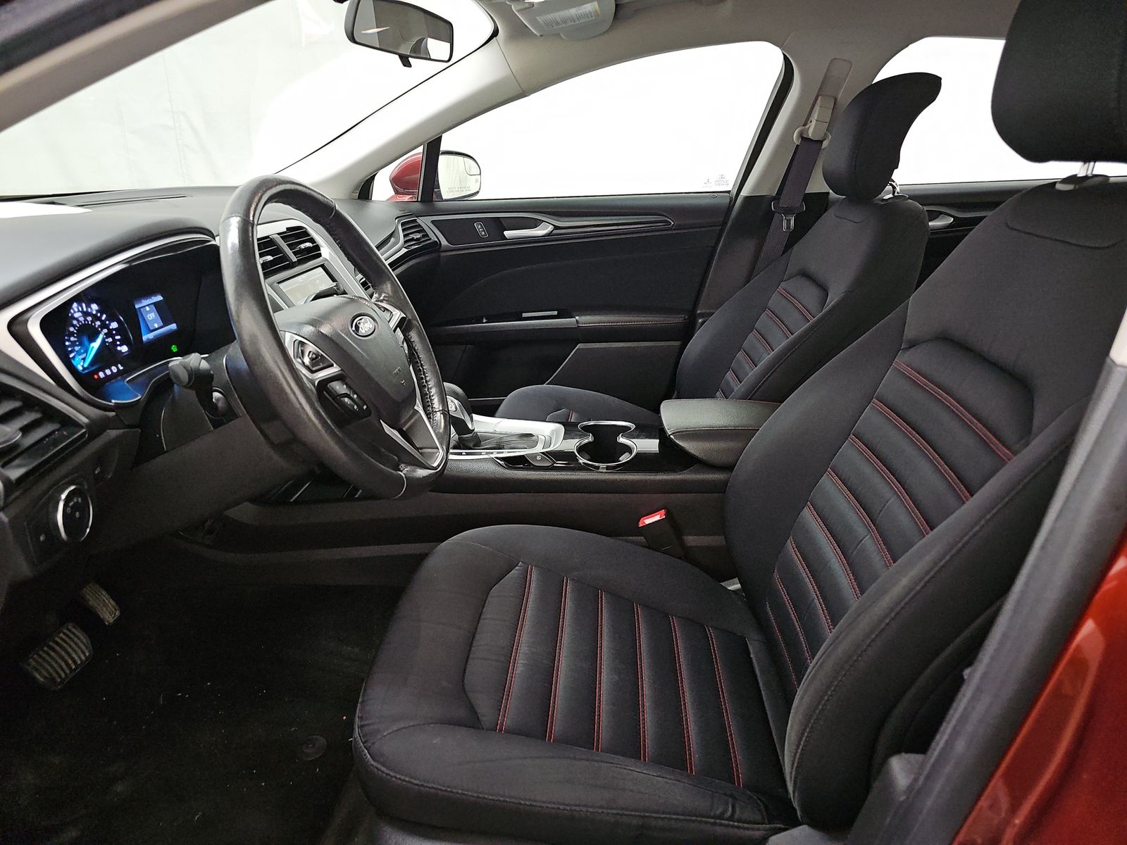 FORD FUSION - 8