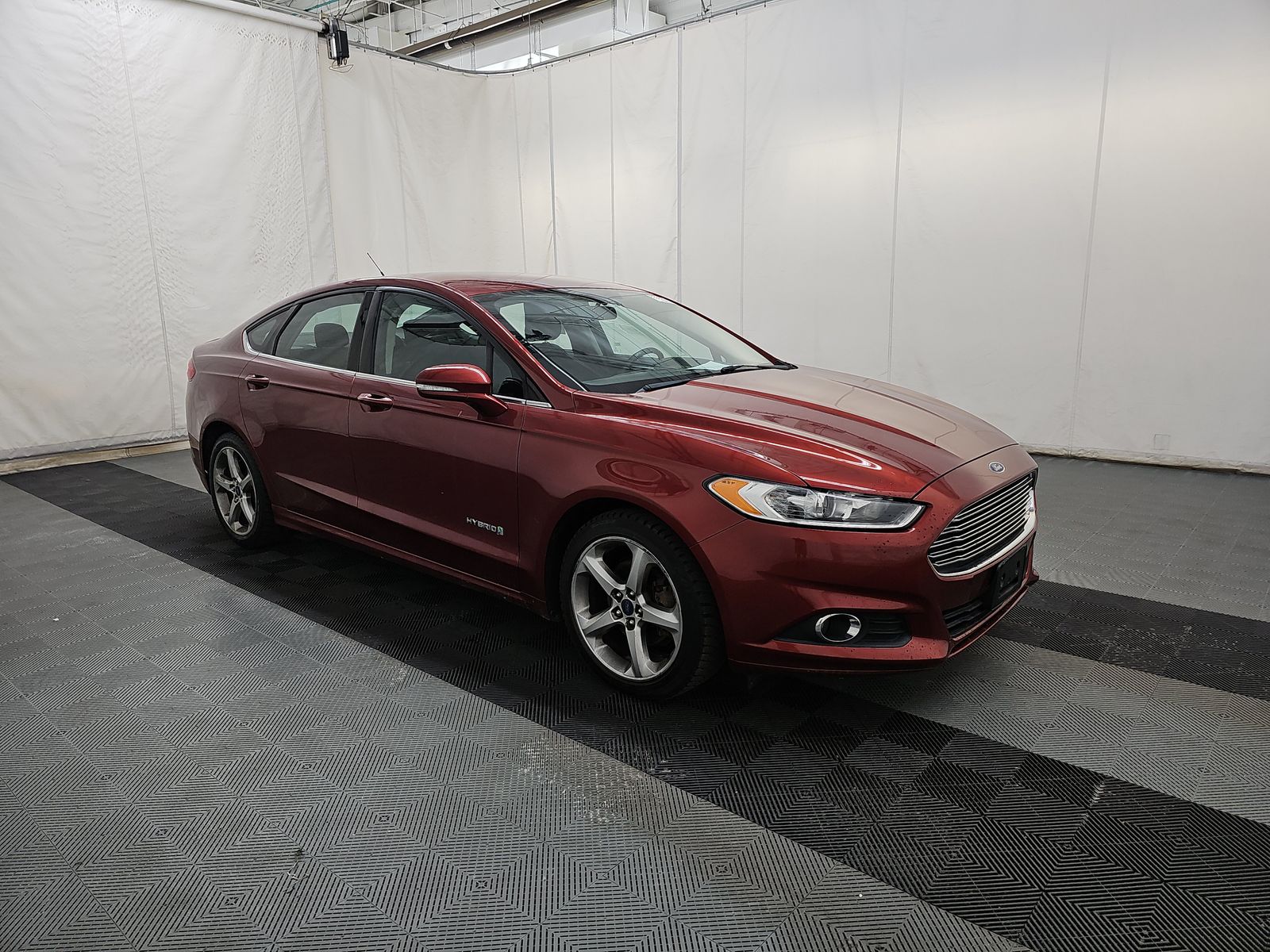 FORD FUSION - 4