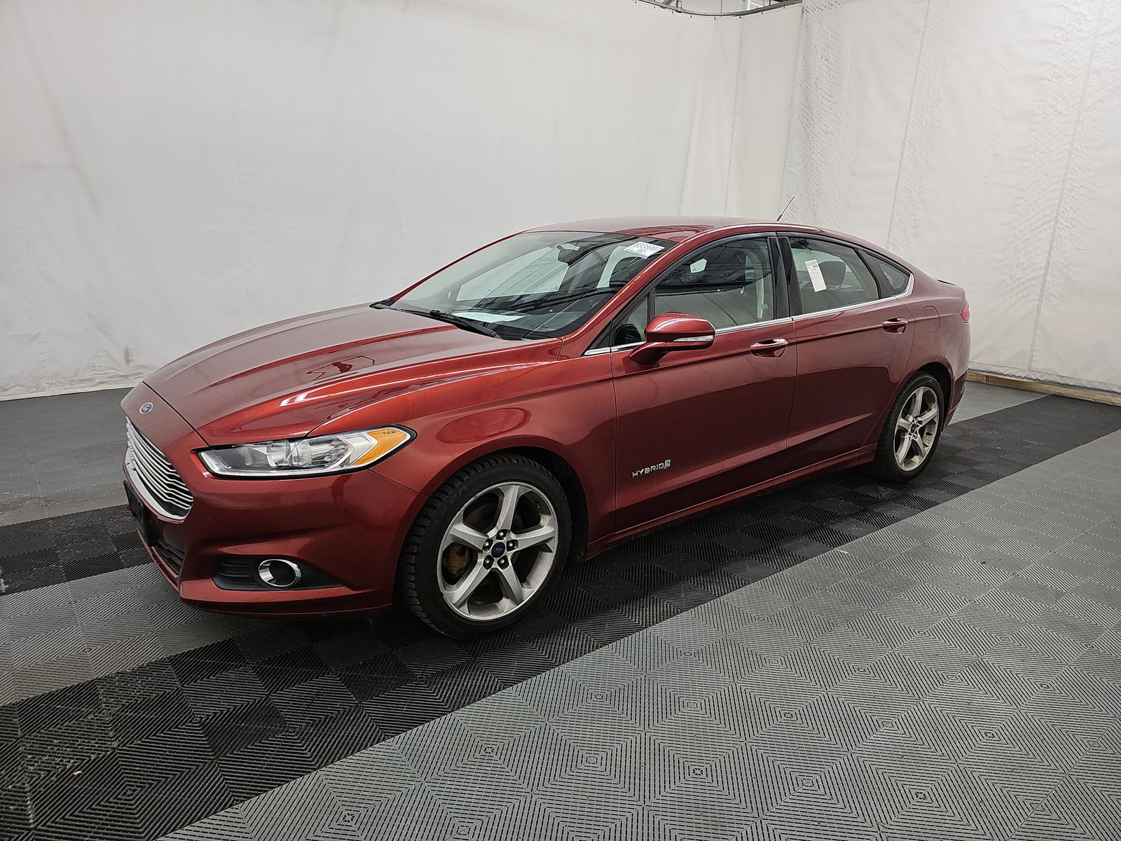 FORD FUSION - 1