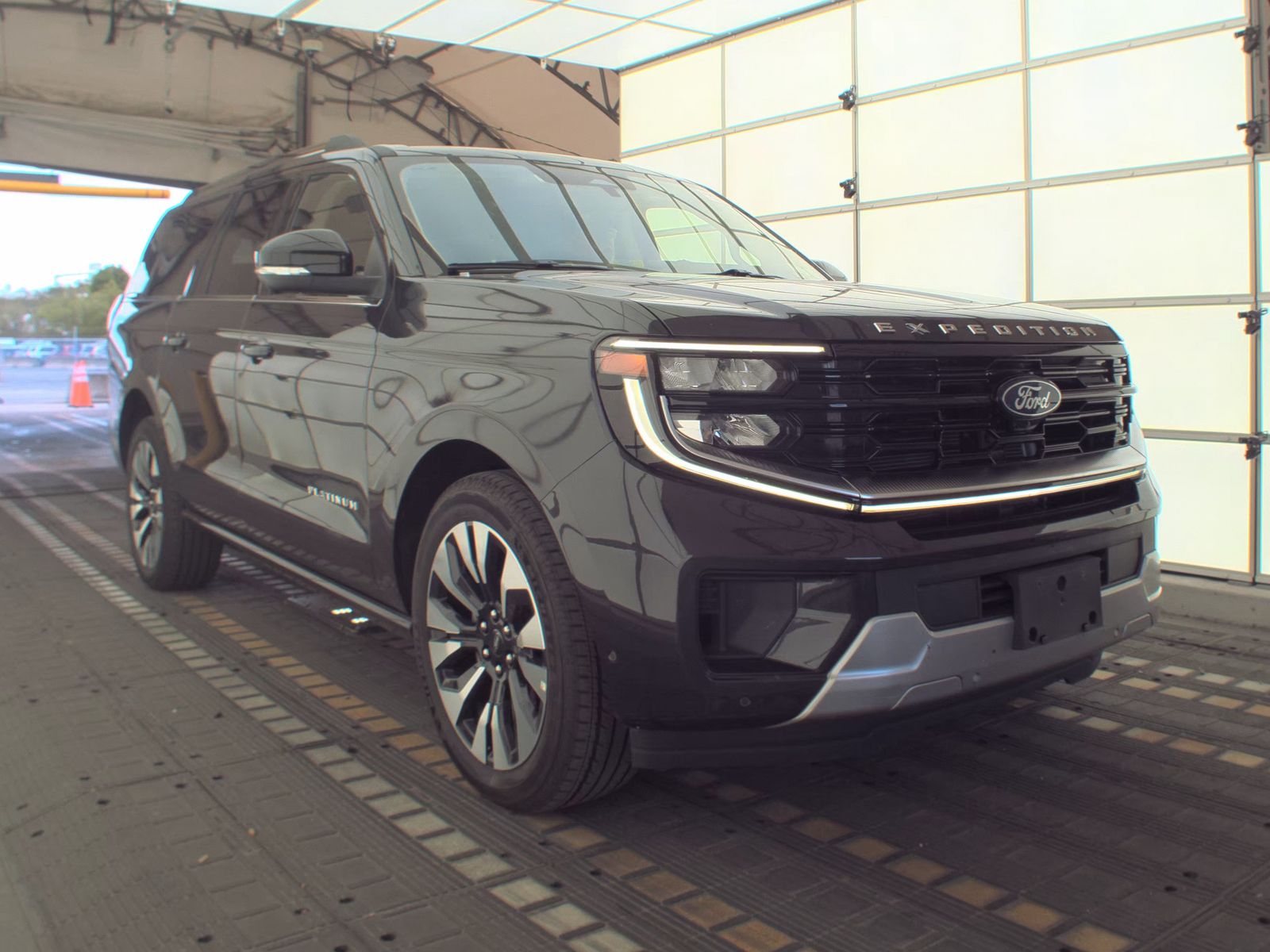FORD EXPEDITION MAX - 5