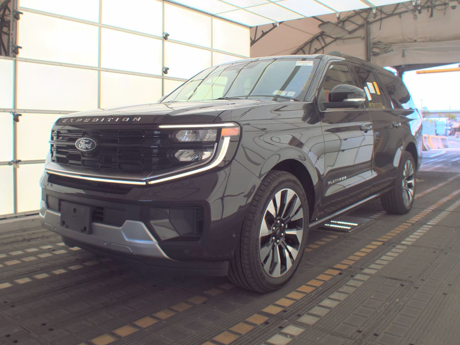 FORD EXPEDITION MAX - 1